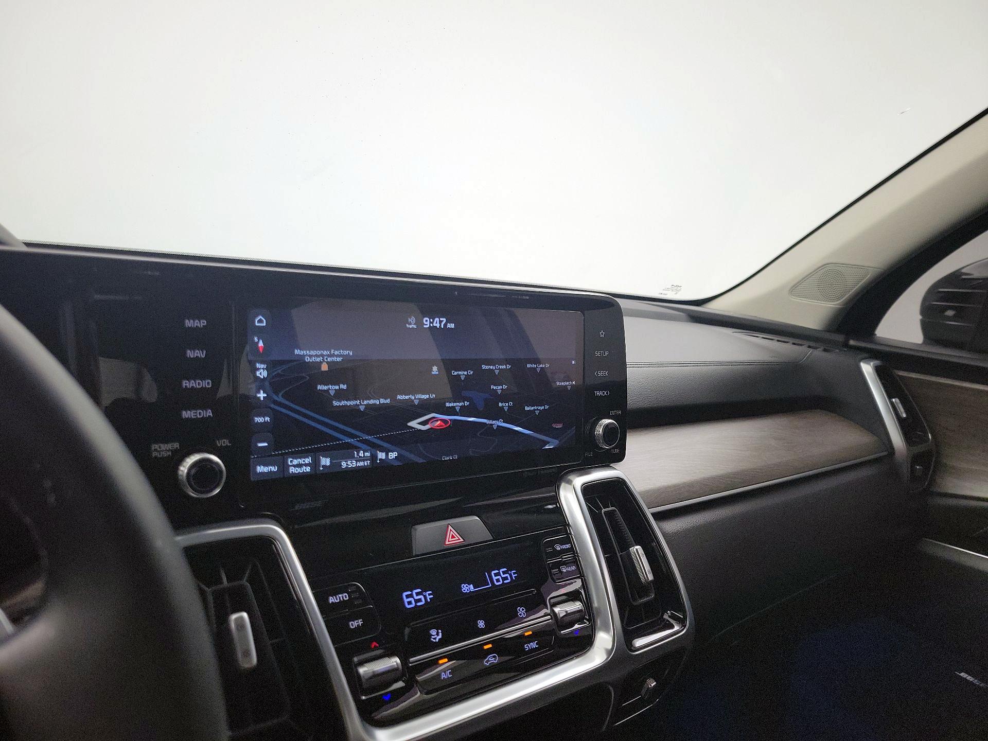 Thumbnail: 2022 Kia Sorento - 14