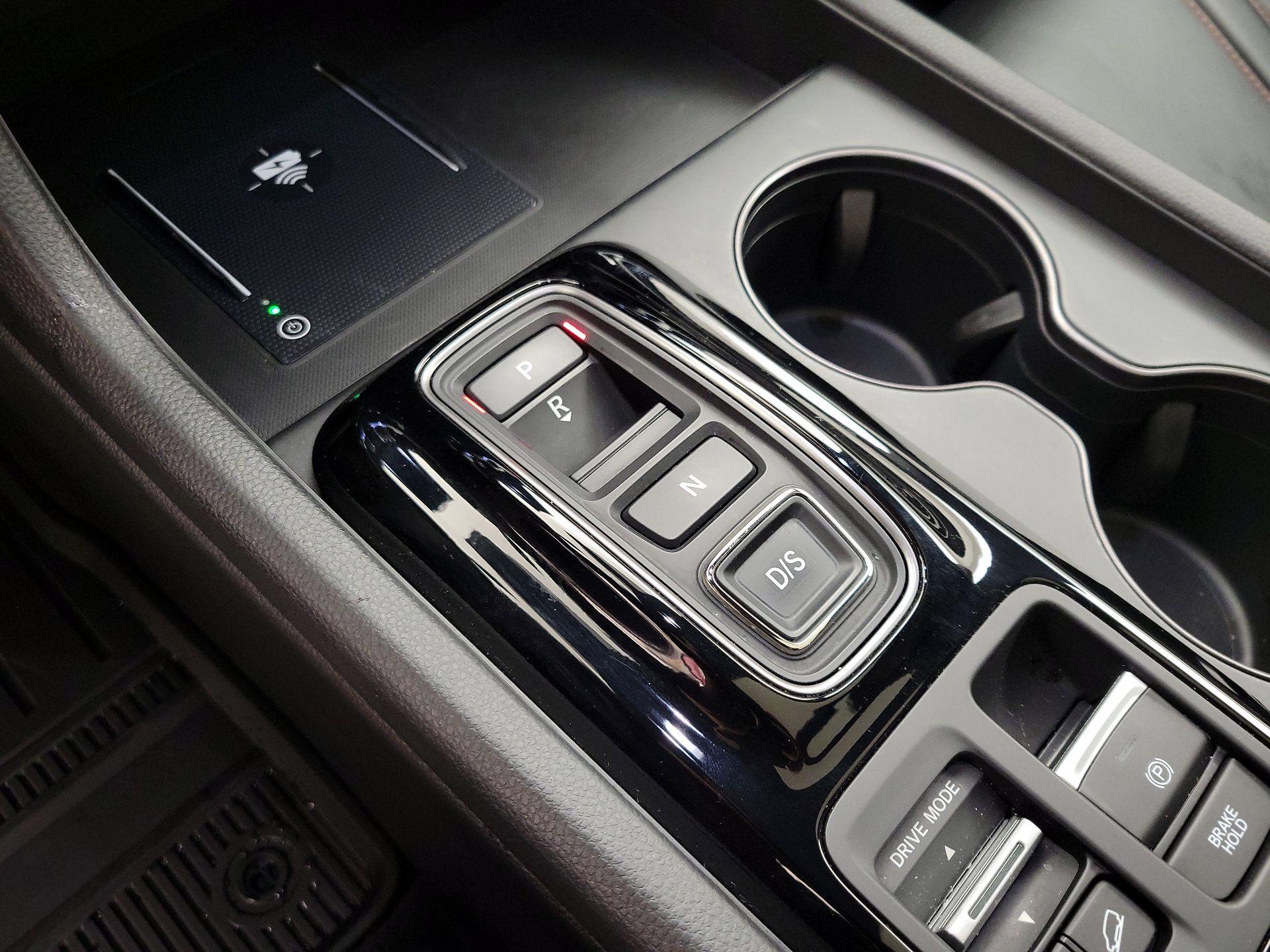 Thumbnail: 2023 Honda Pilot - 17