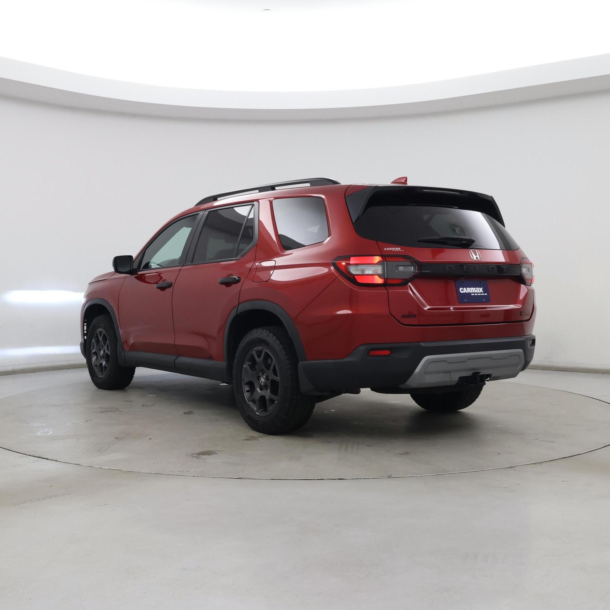 Thumbnail: 2023 Honda Pilot - 2