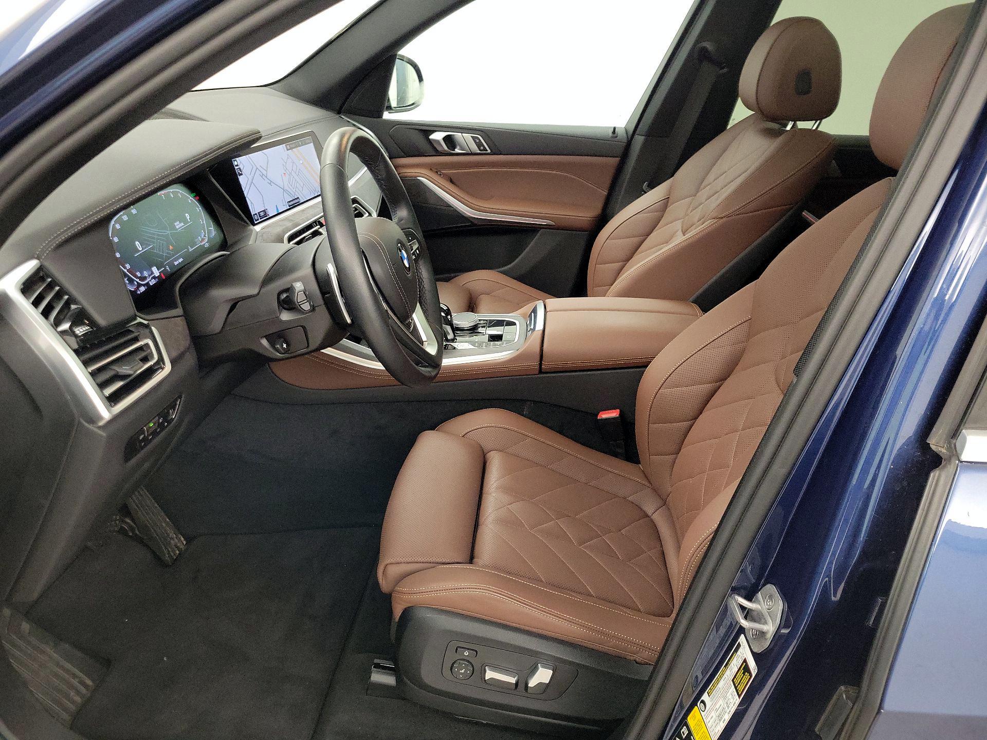 Thumbnail: 2023 BMW X5 - 11