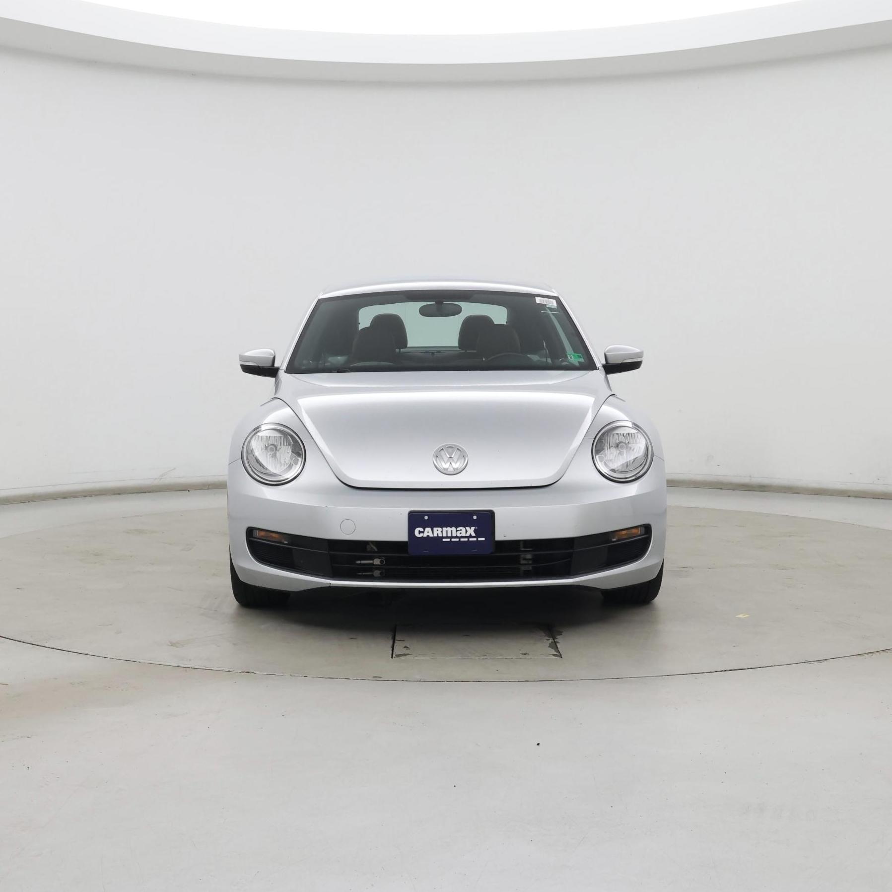 Thumbnail: 2015 Volkswagen Beetle - 5