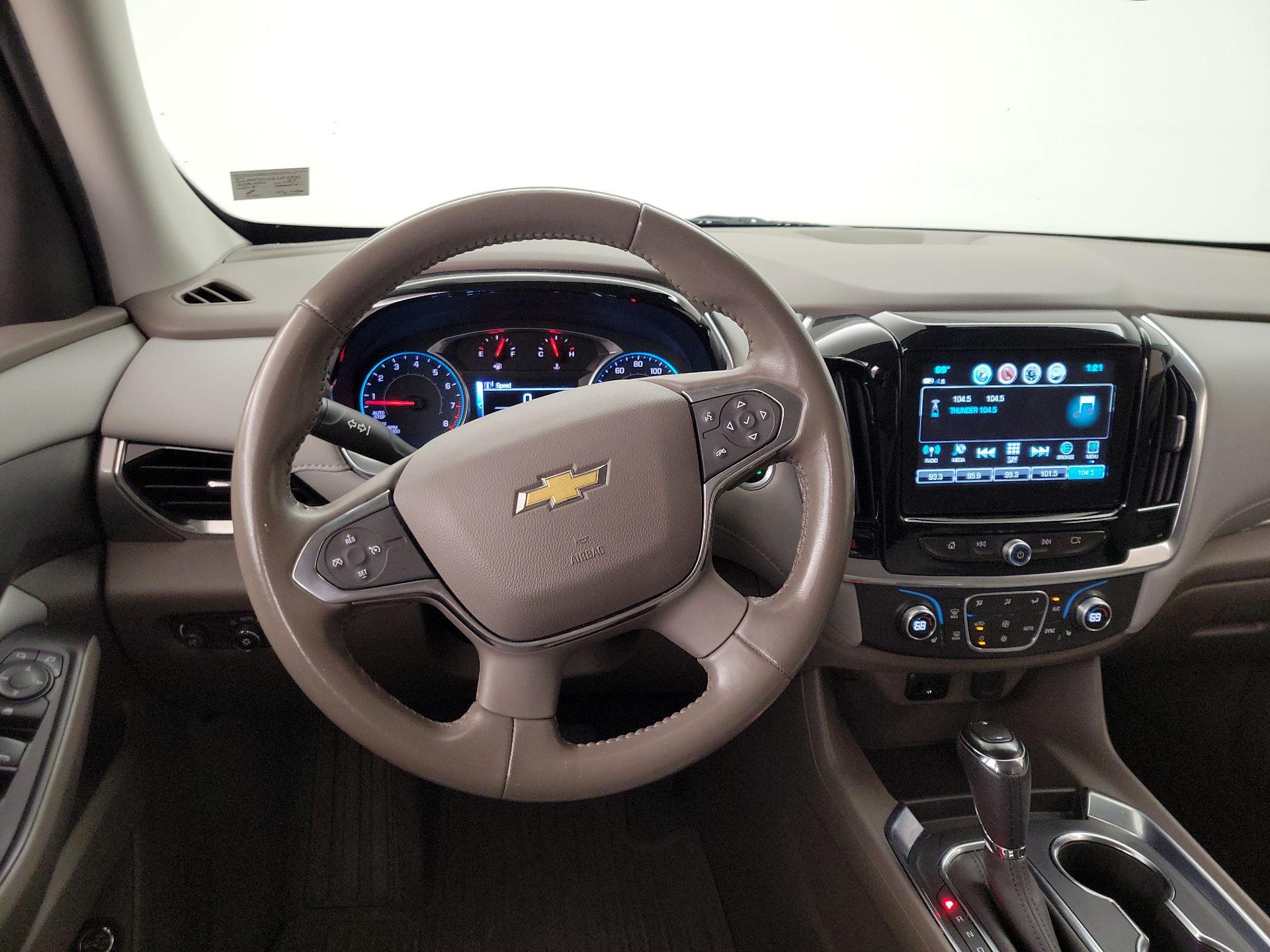 Thumbnail: 2019 Chevrolet Traverse - 10