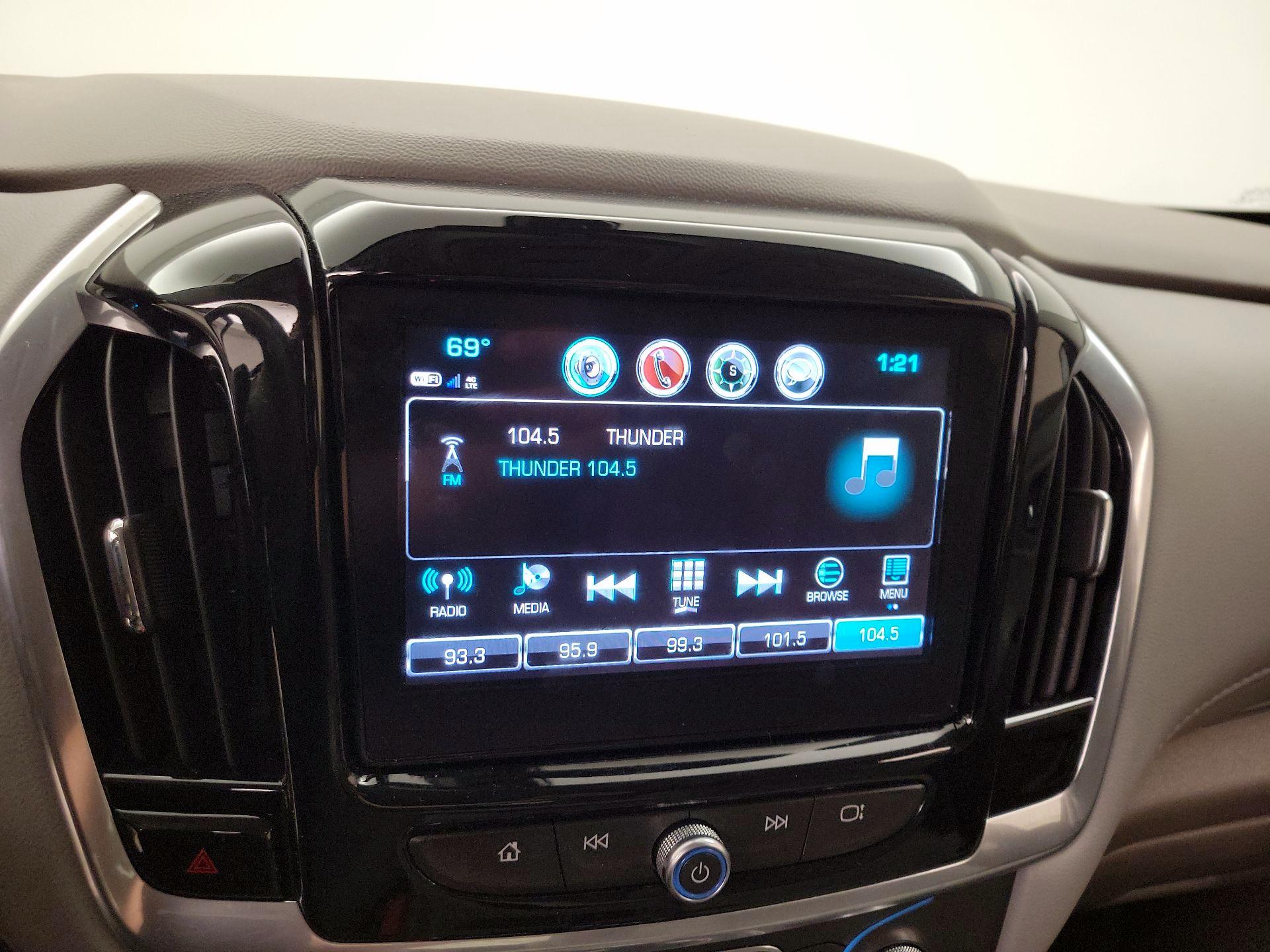 Thumbnail: 2019 Chevrolet Traverse - 15