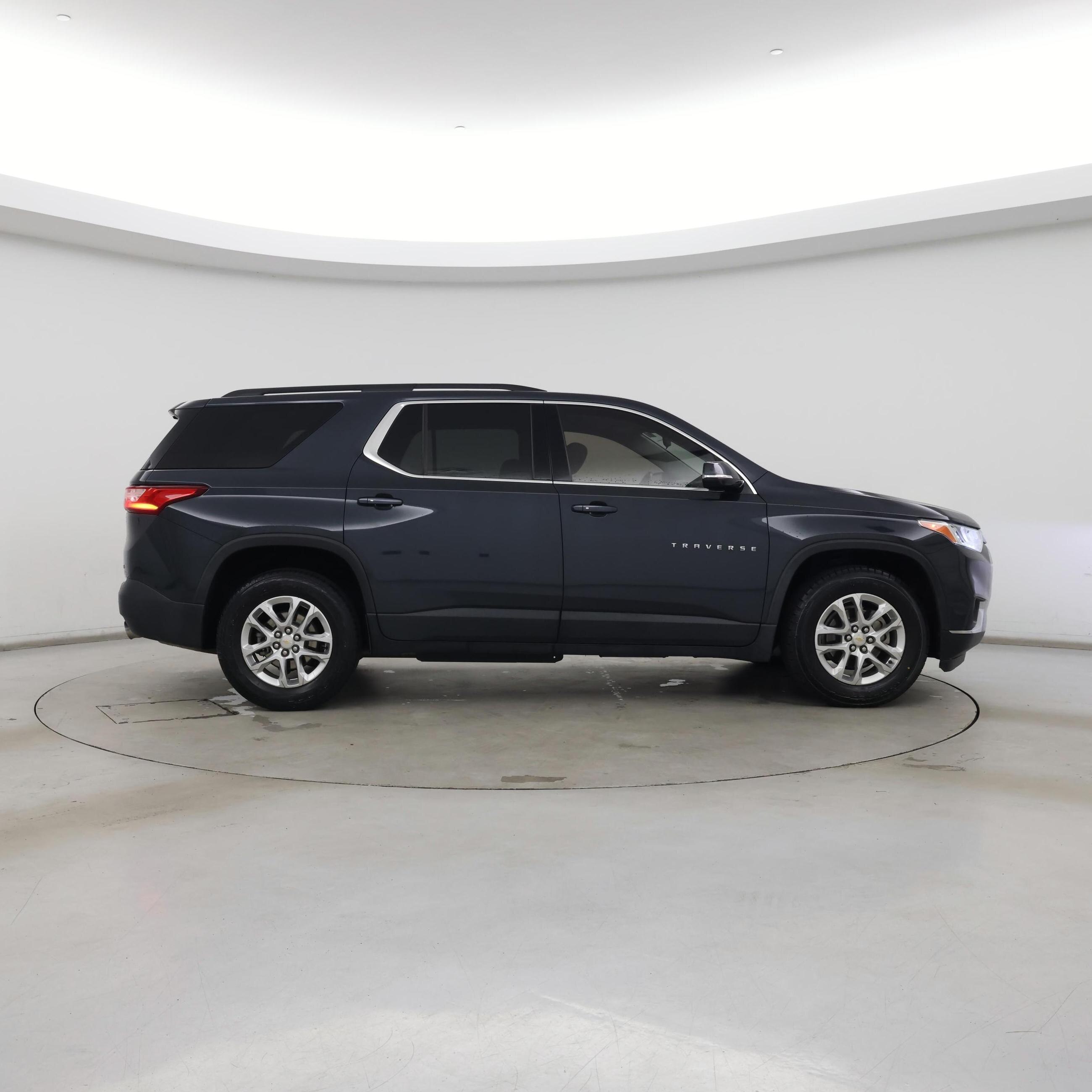 Thumbnail: 2019 Chevrolet Traverse - 7