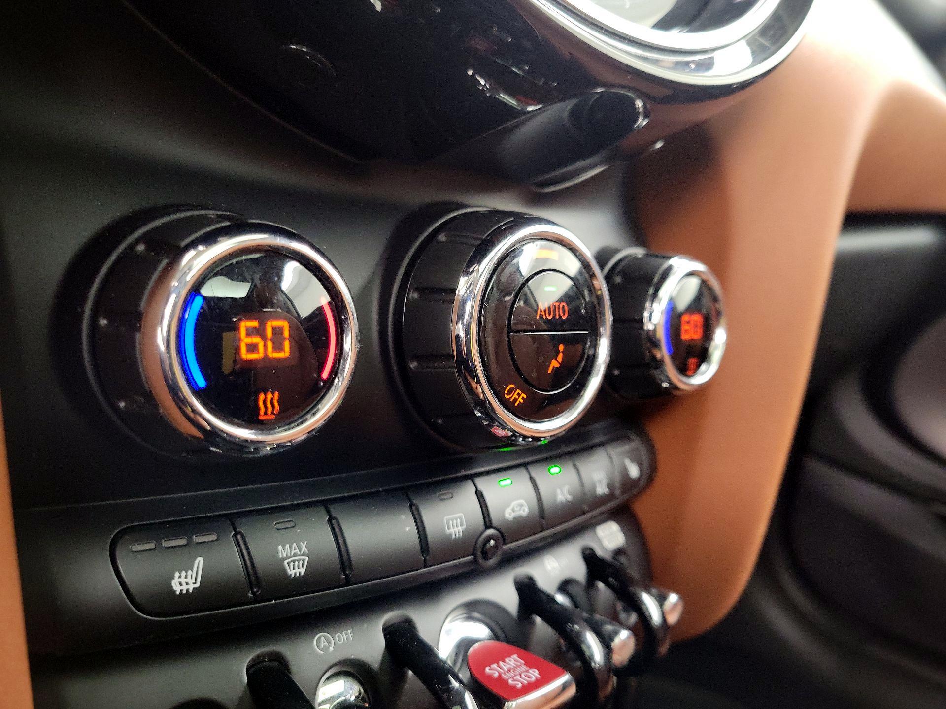 Thumbnail: 2022 MINI Cooper Hardtop - 17