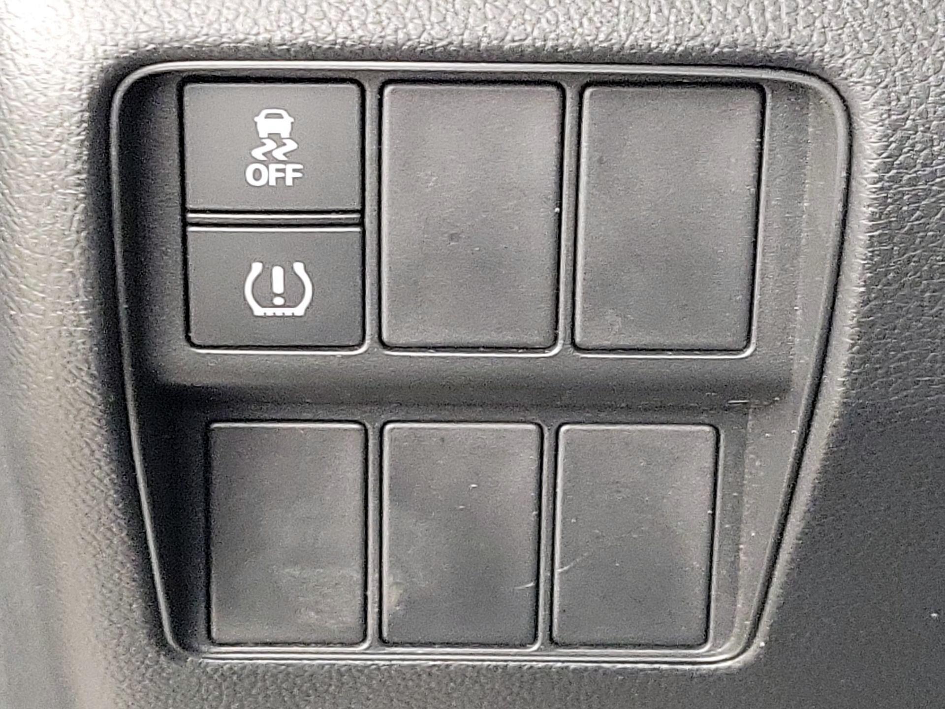 Thumbnail: 2018 Honda CR-V - 13