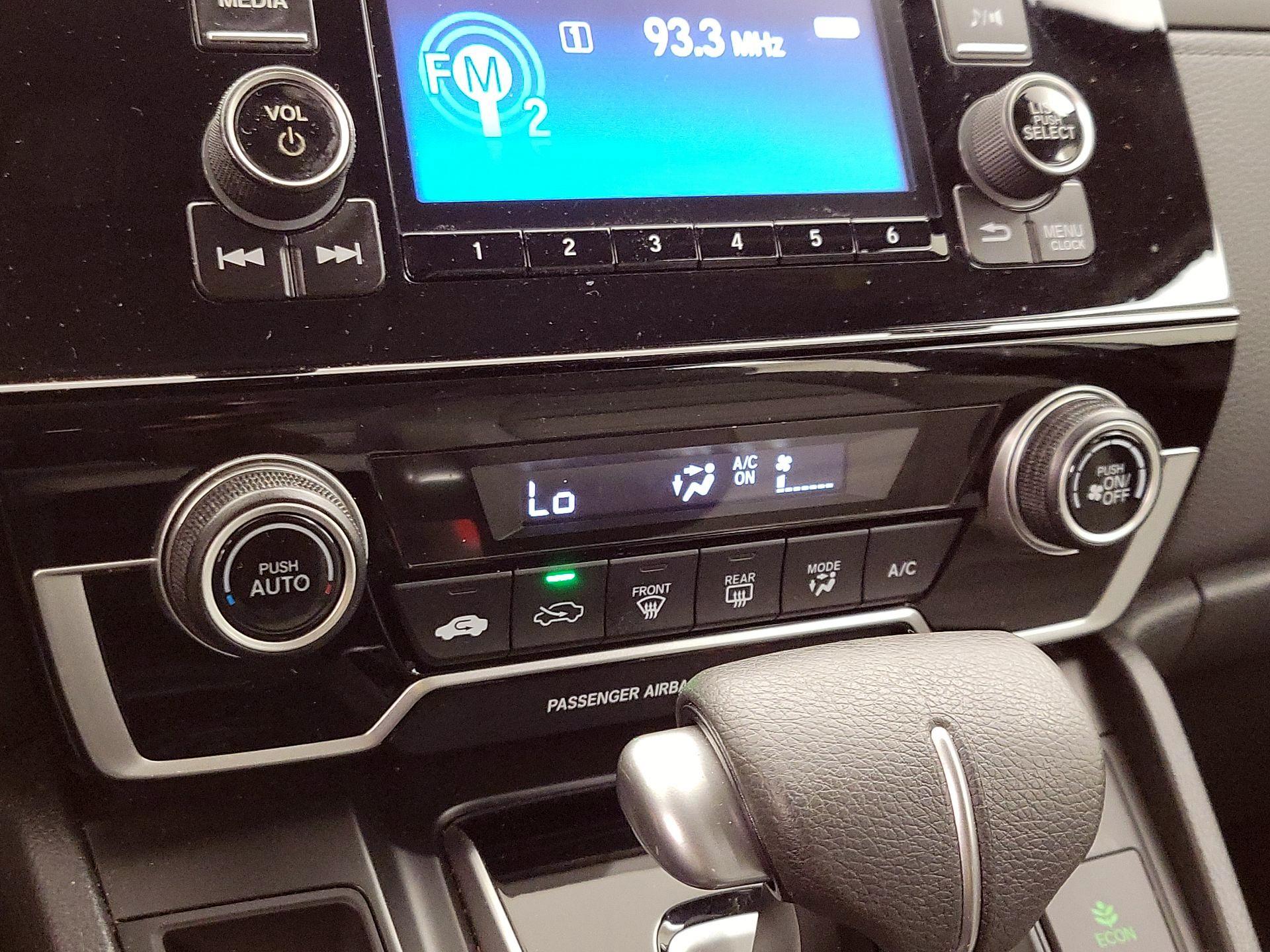 Thumbnail: 2018 Honda CR-V - 16