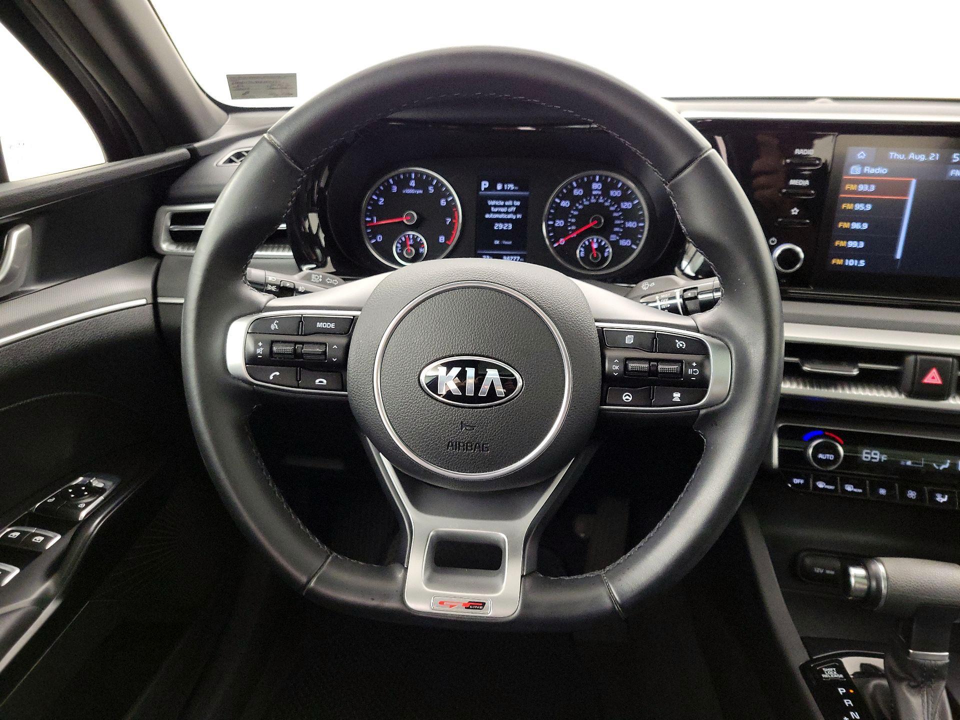 Thumbnail: 2021 Kia K5 - 10