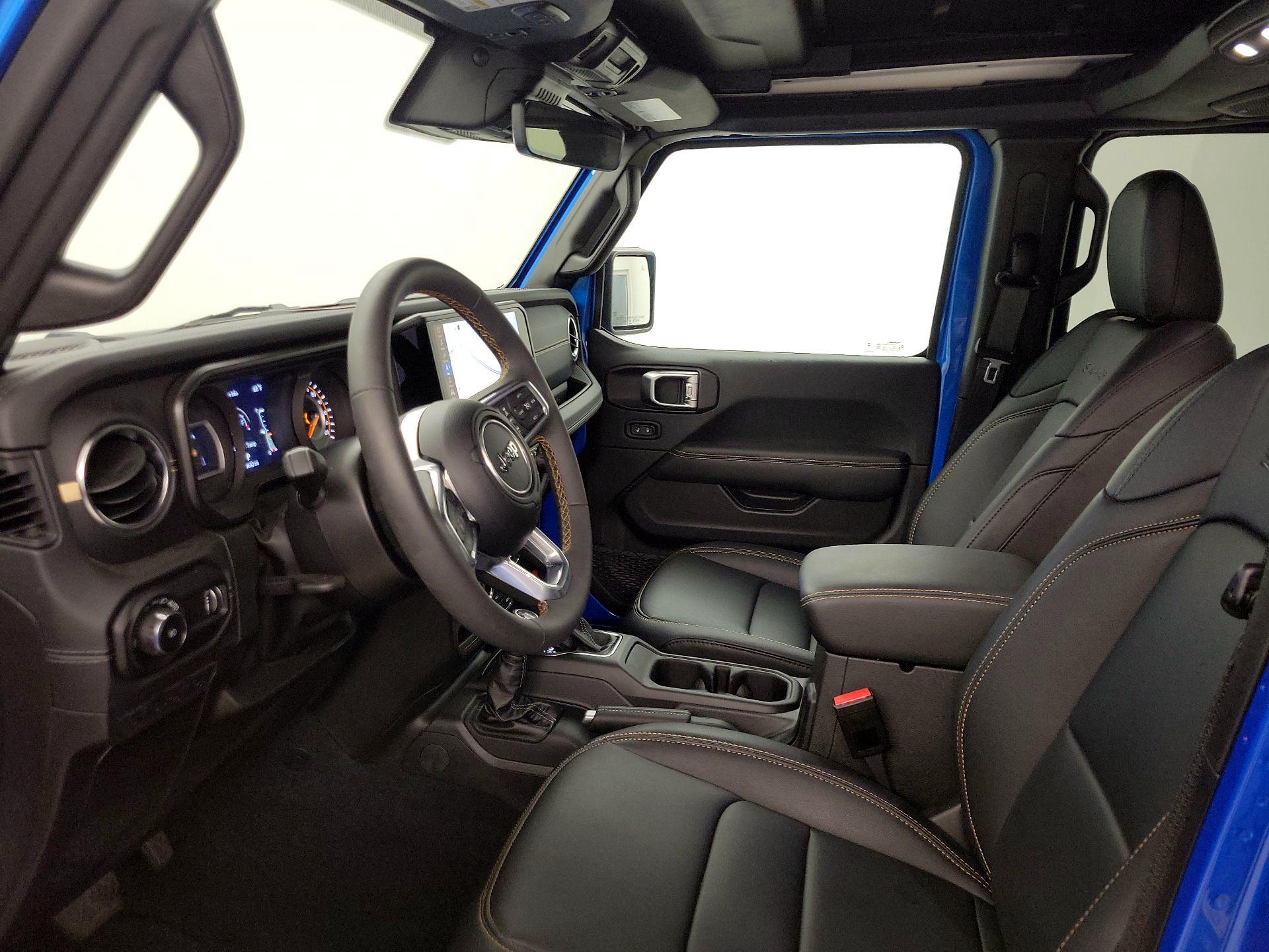 Thumbnail: 2024 Jeep Wrangler - 11