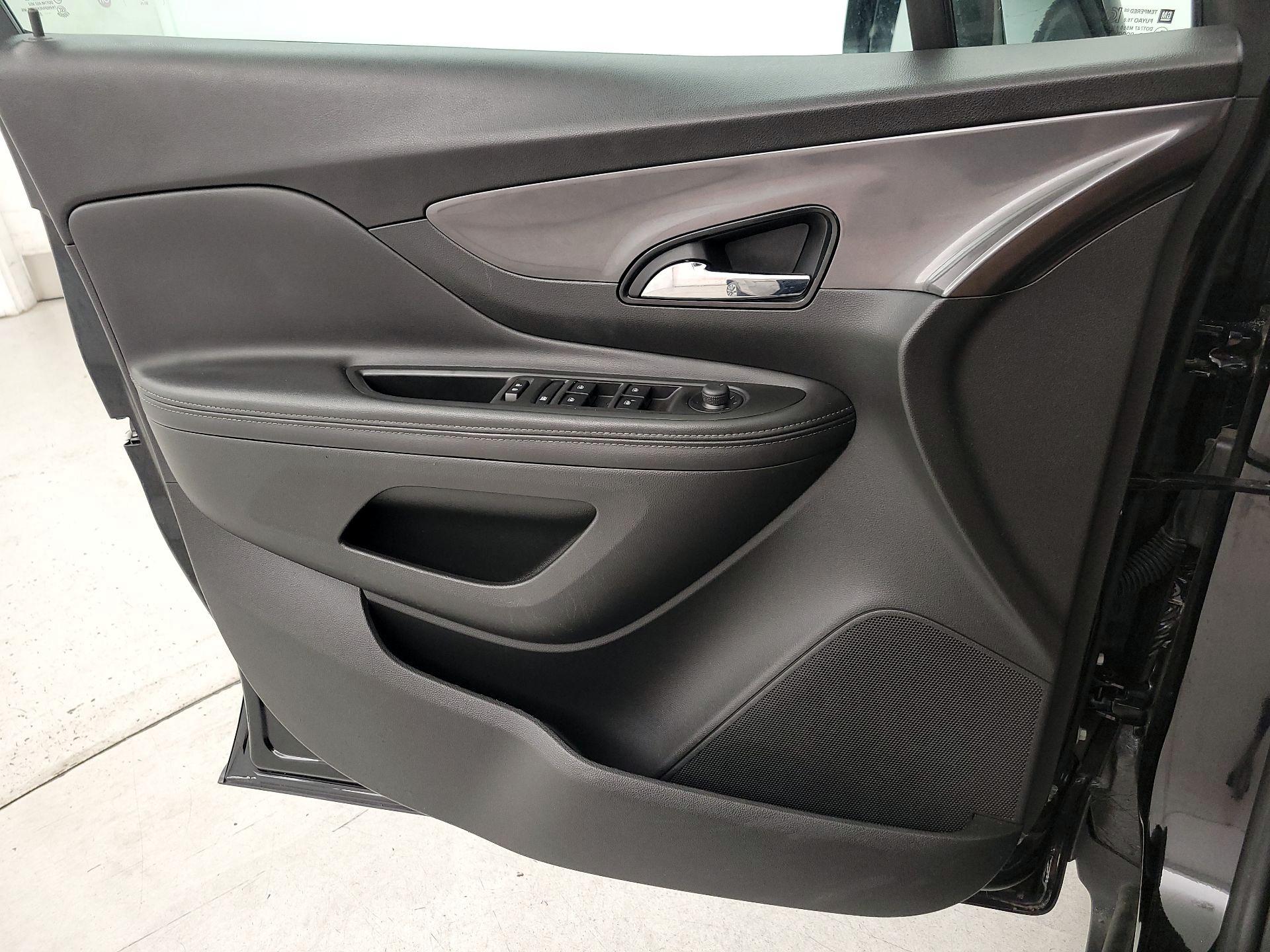 Thumbnail: 2021 Buick Encore - 12