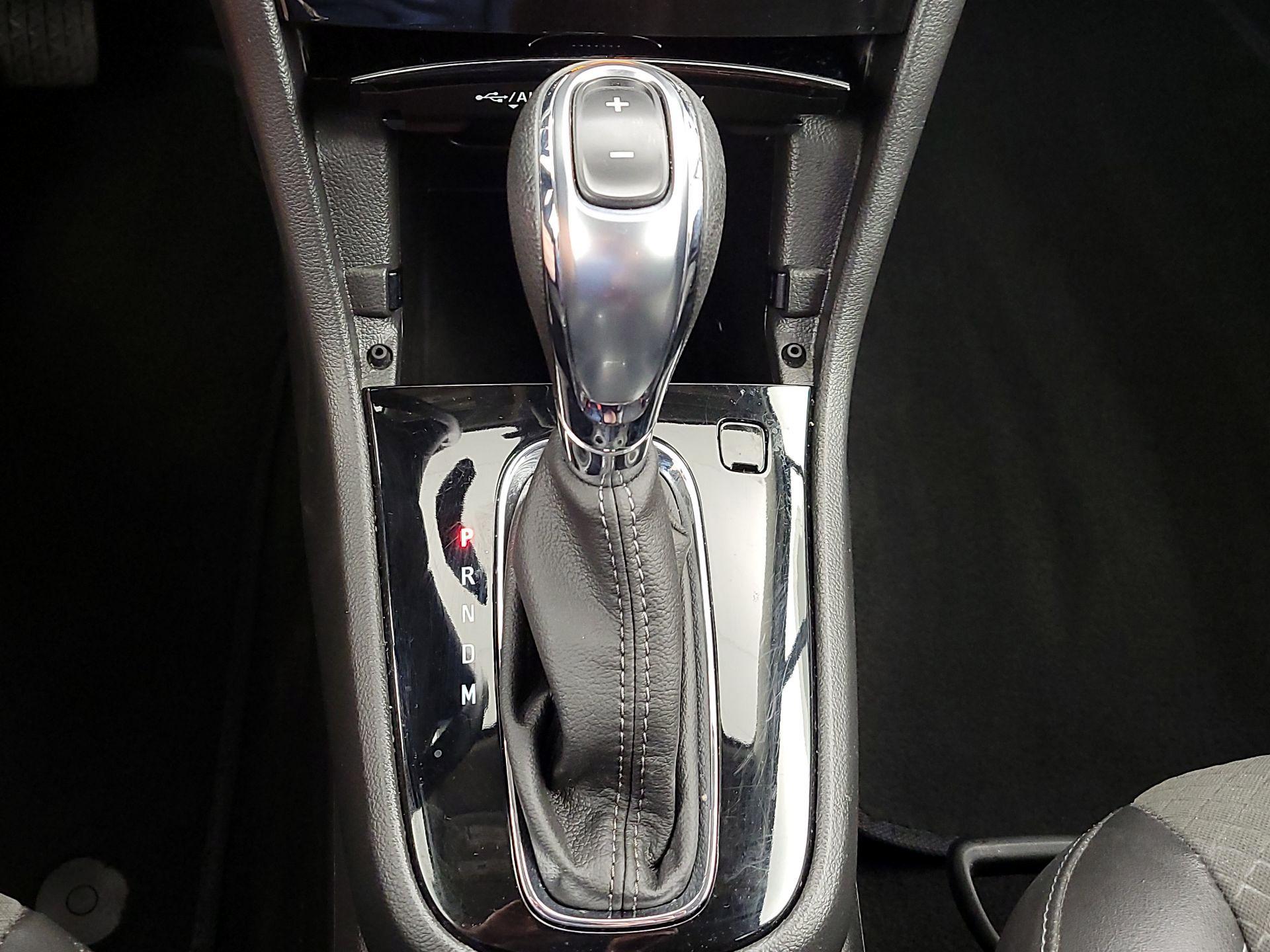 Thumbnail: 2021 Buick Encore - 17