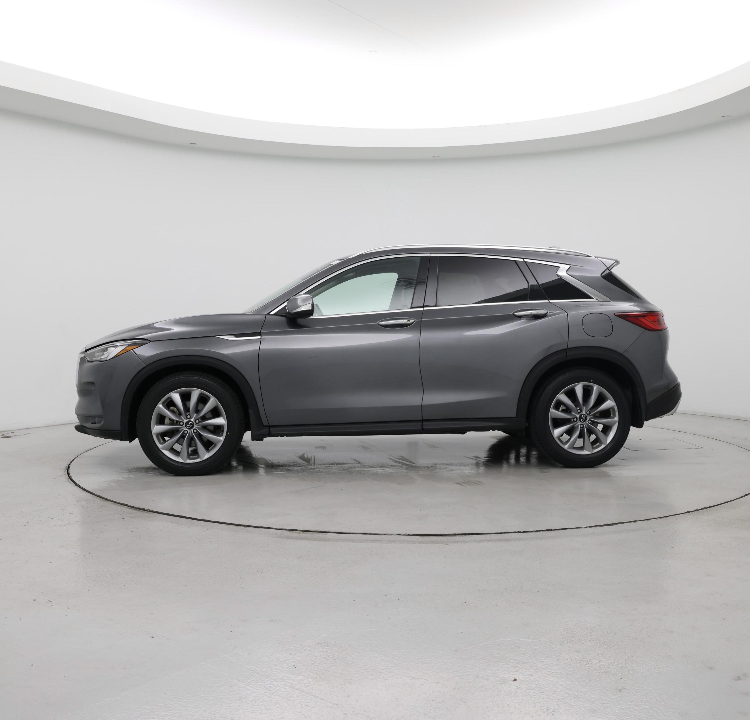 Thumbnail: 2022 INFINITI QX50 - 3