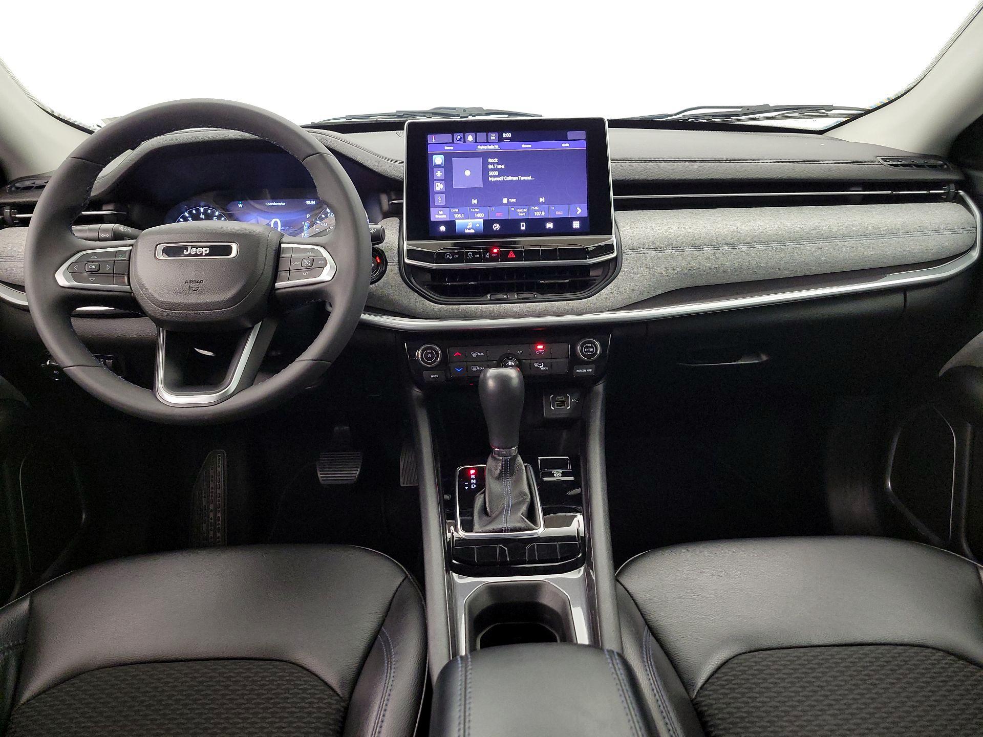 Thumbnail: 2022 Jeep Compass - 9