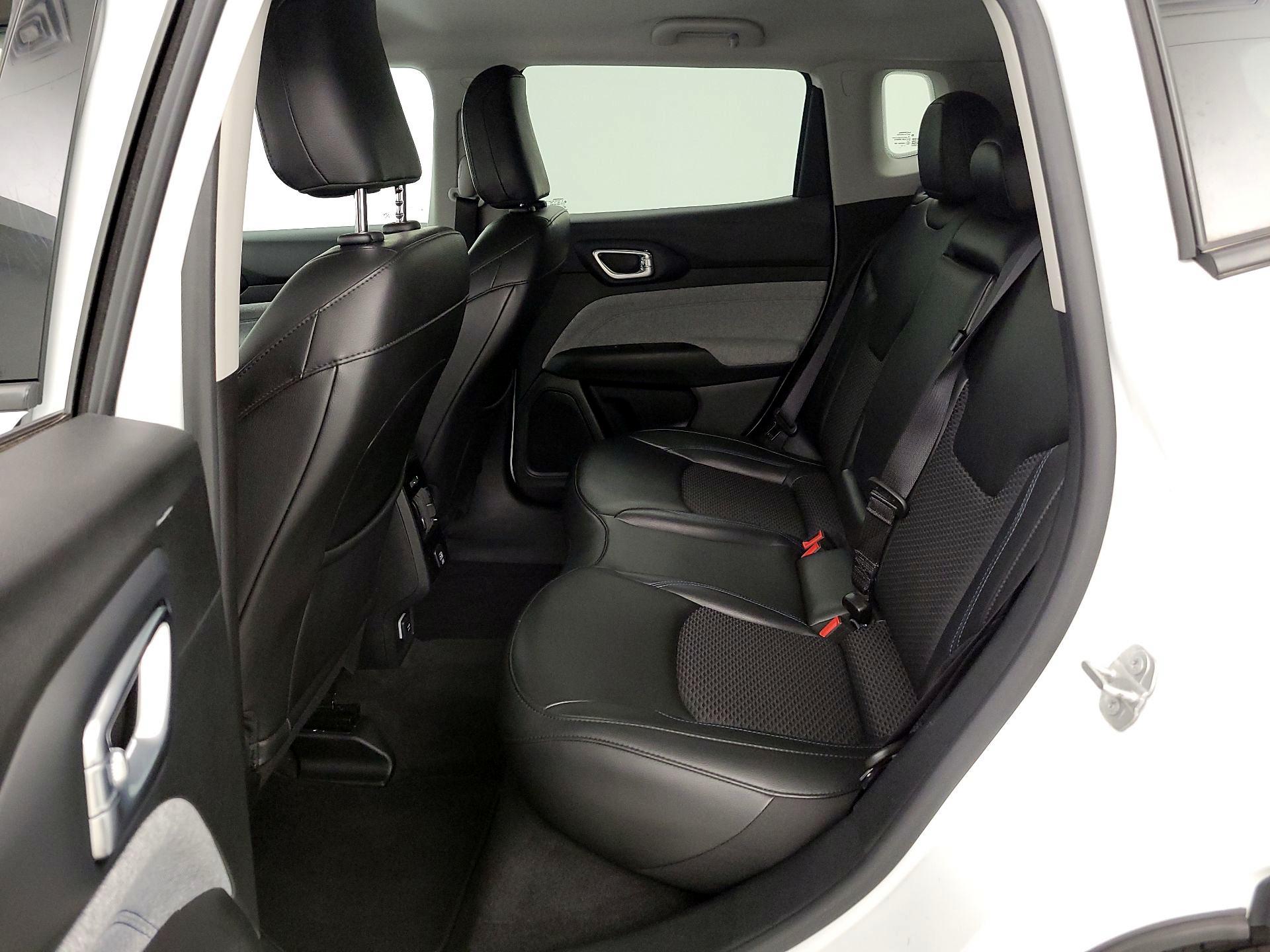 Thumbnail: 2022 Jeep Compass - 19