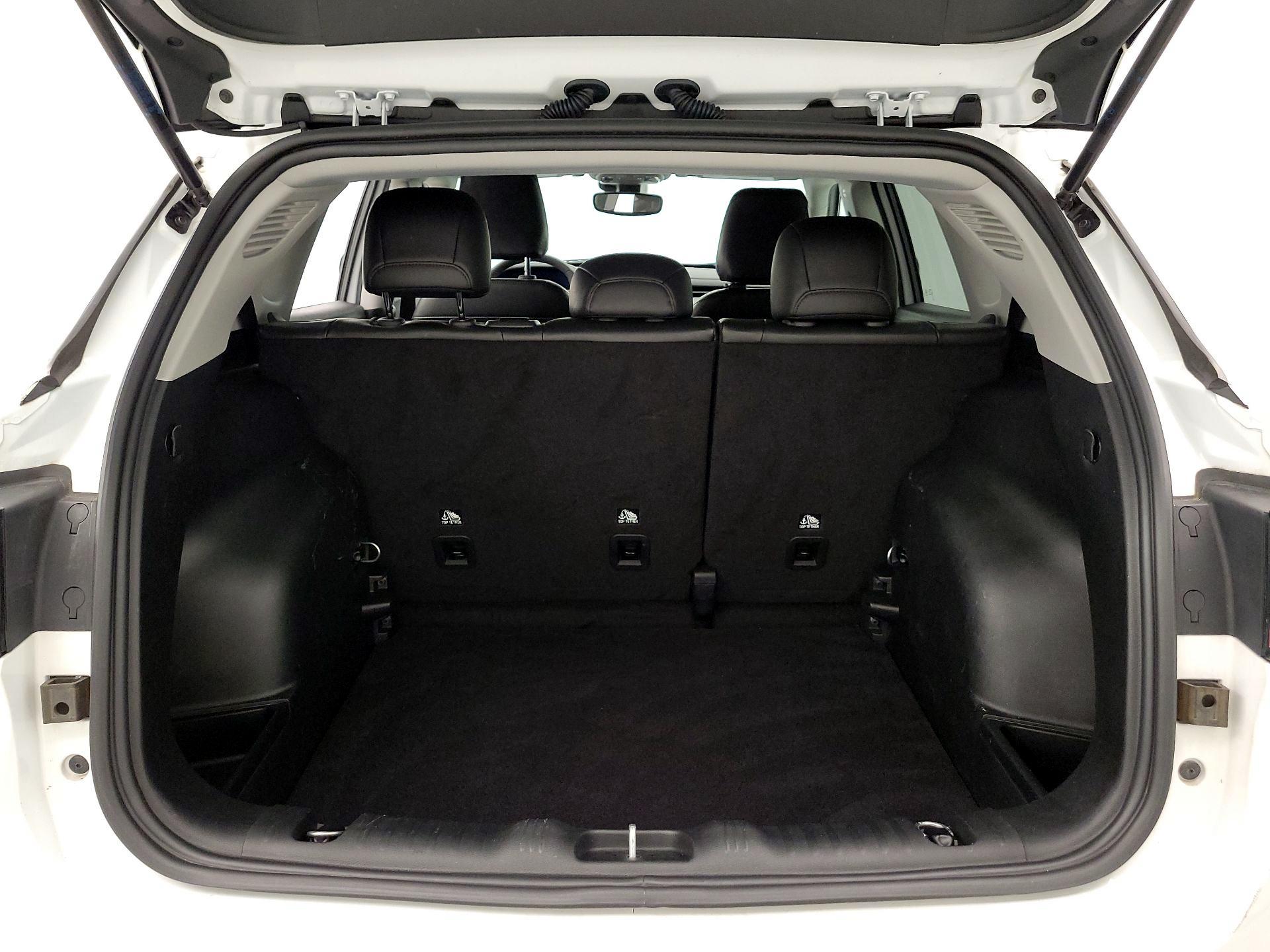 Thumbnail: 2022 Jeep Compass - 20