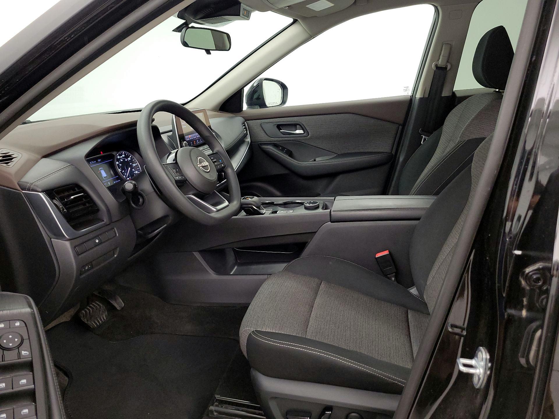 Thumbnail: 2023 Nissan Rogue - 11