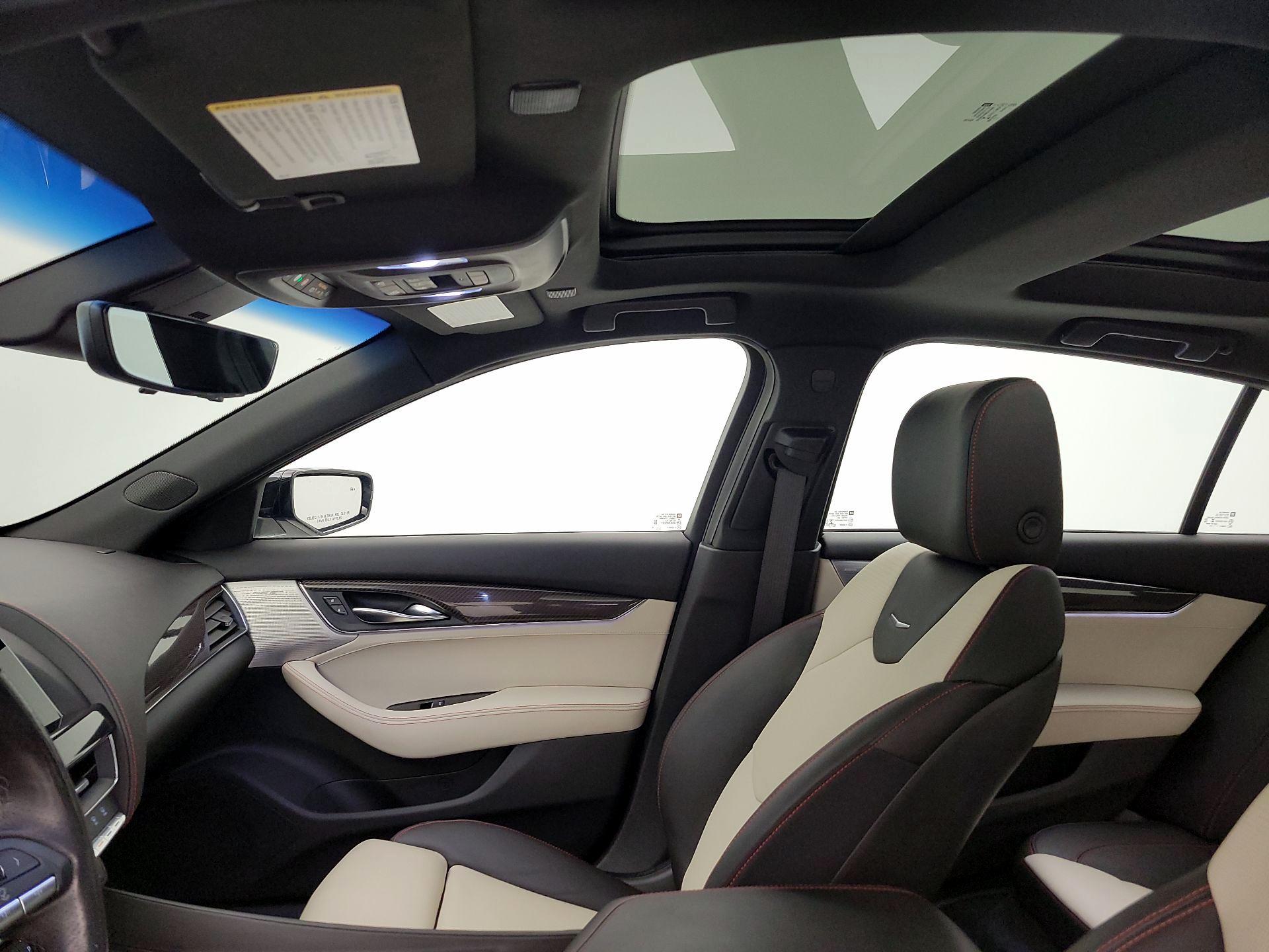 Thumbnail: 2022 Cadillac CT5 - 18