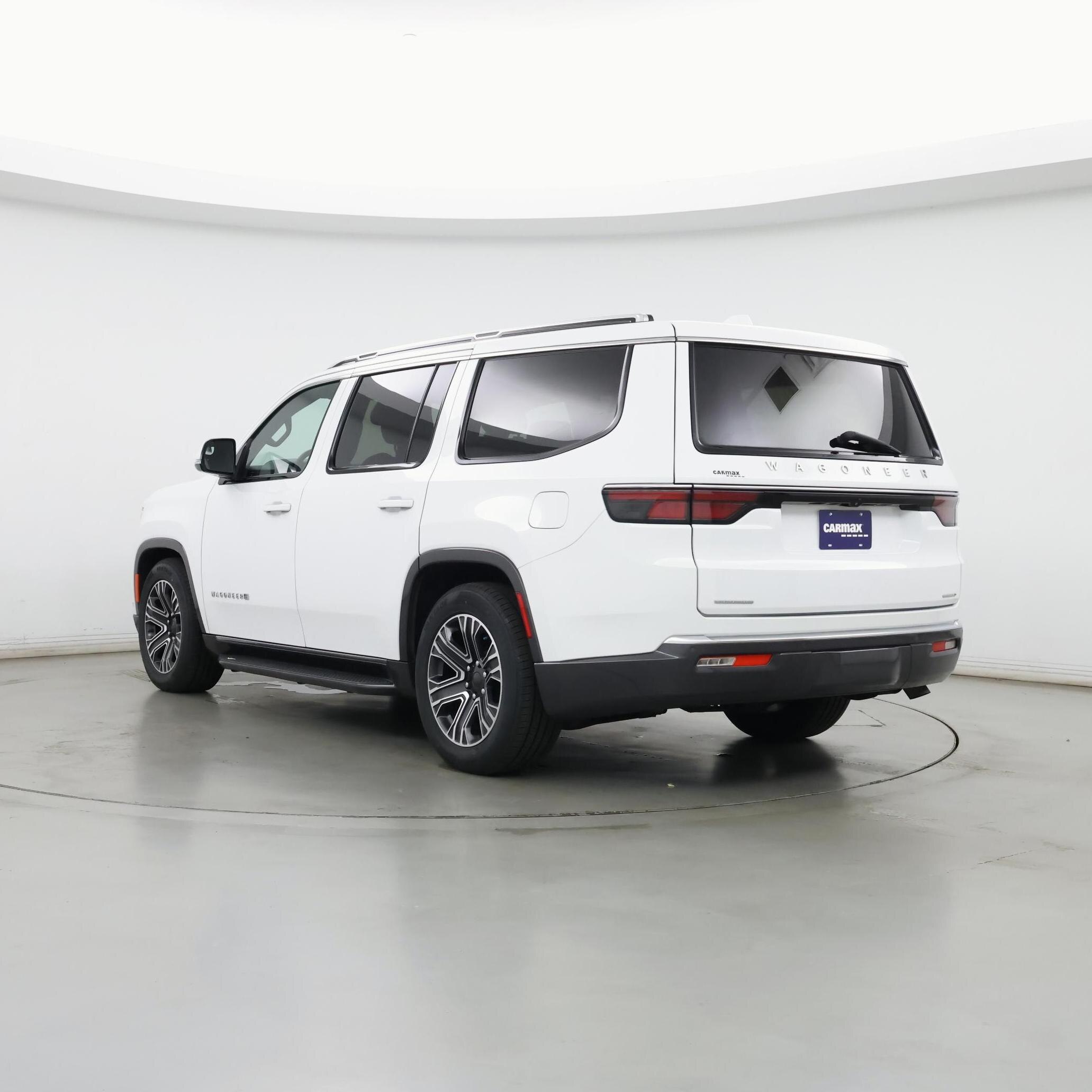 Thumbnail: 2022 Jeep Wagoneer - 2