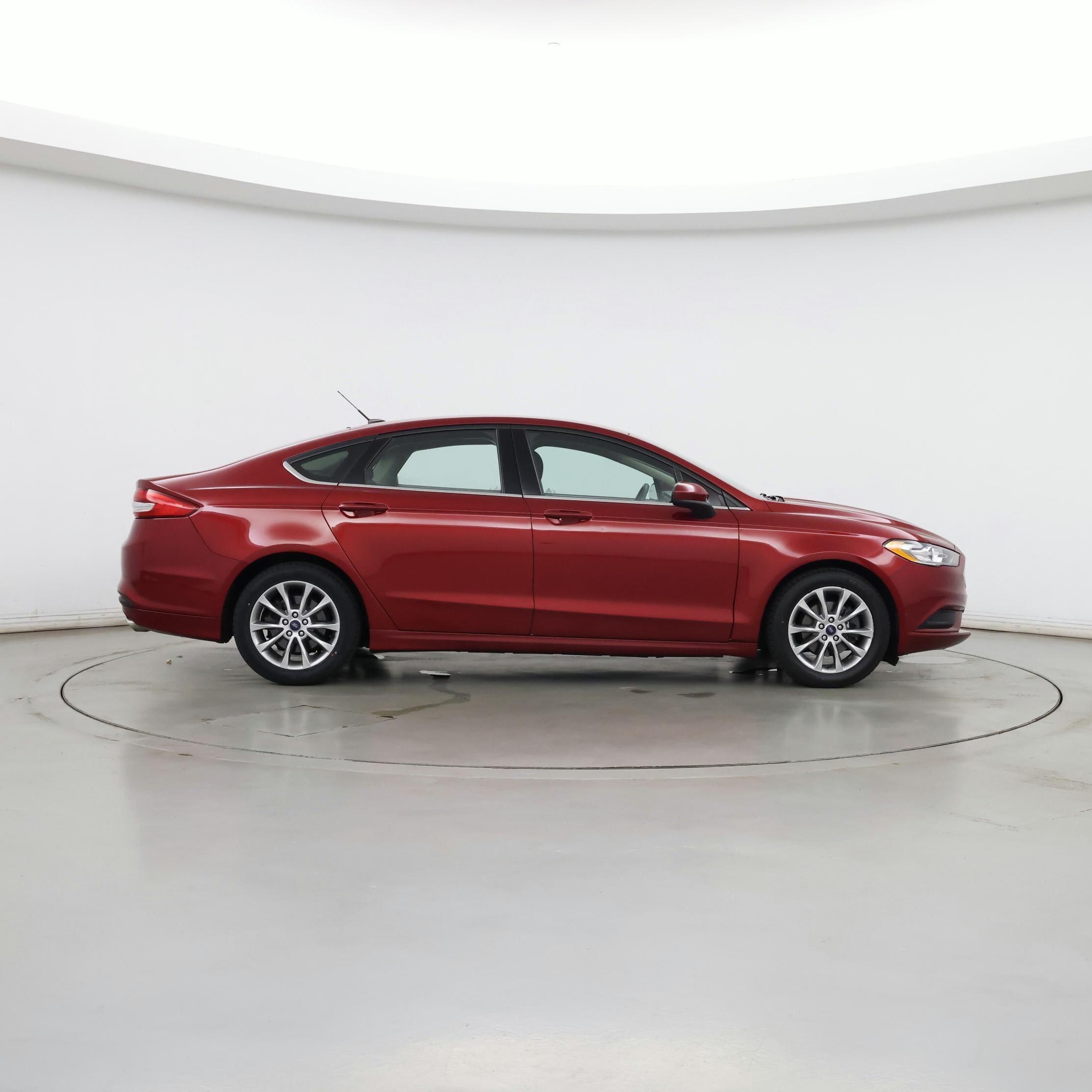 Thumbnail: 2017 Ford Fusion - 7