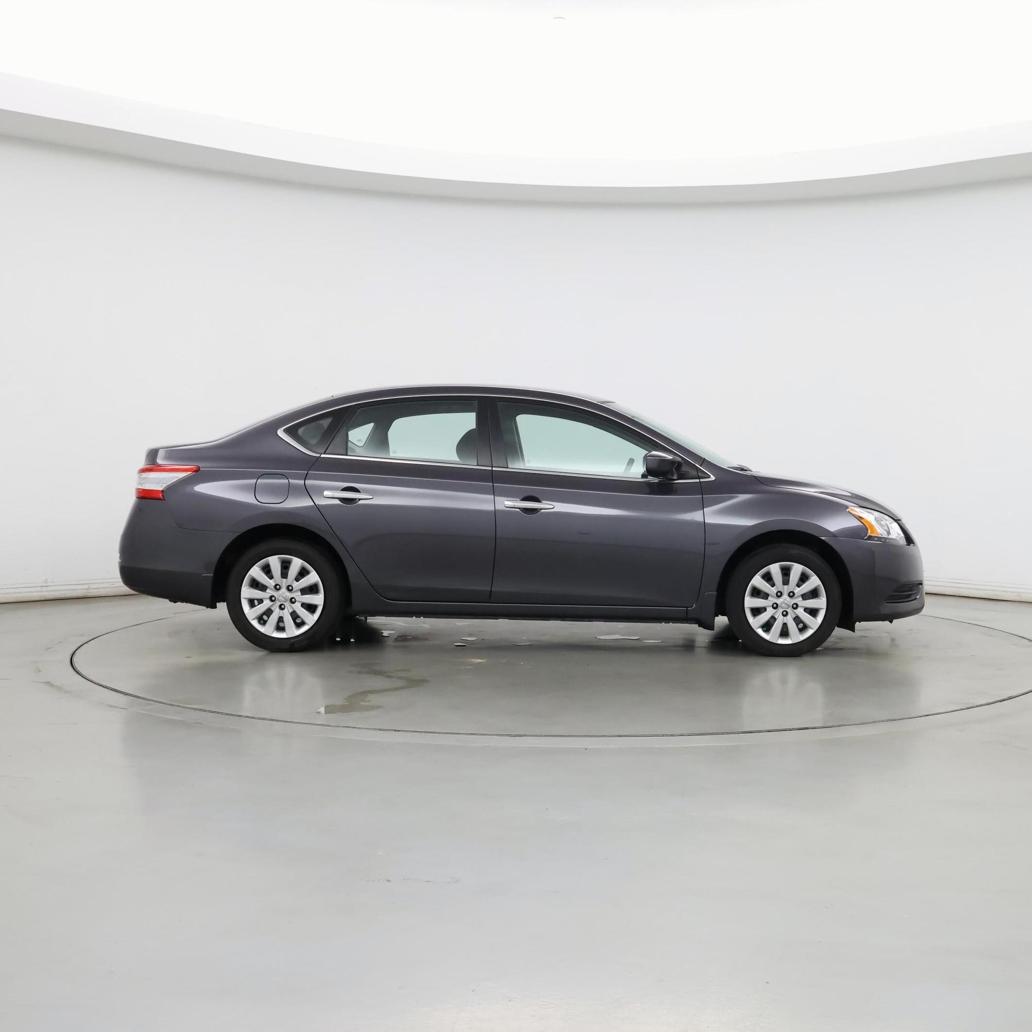 Thumbnail: 2013 Nissan Sentra - 7