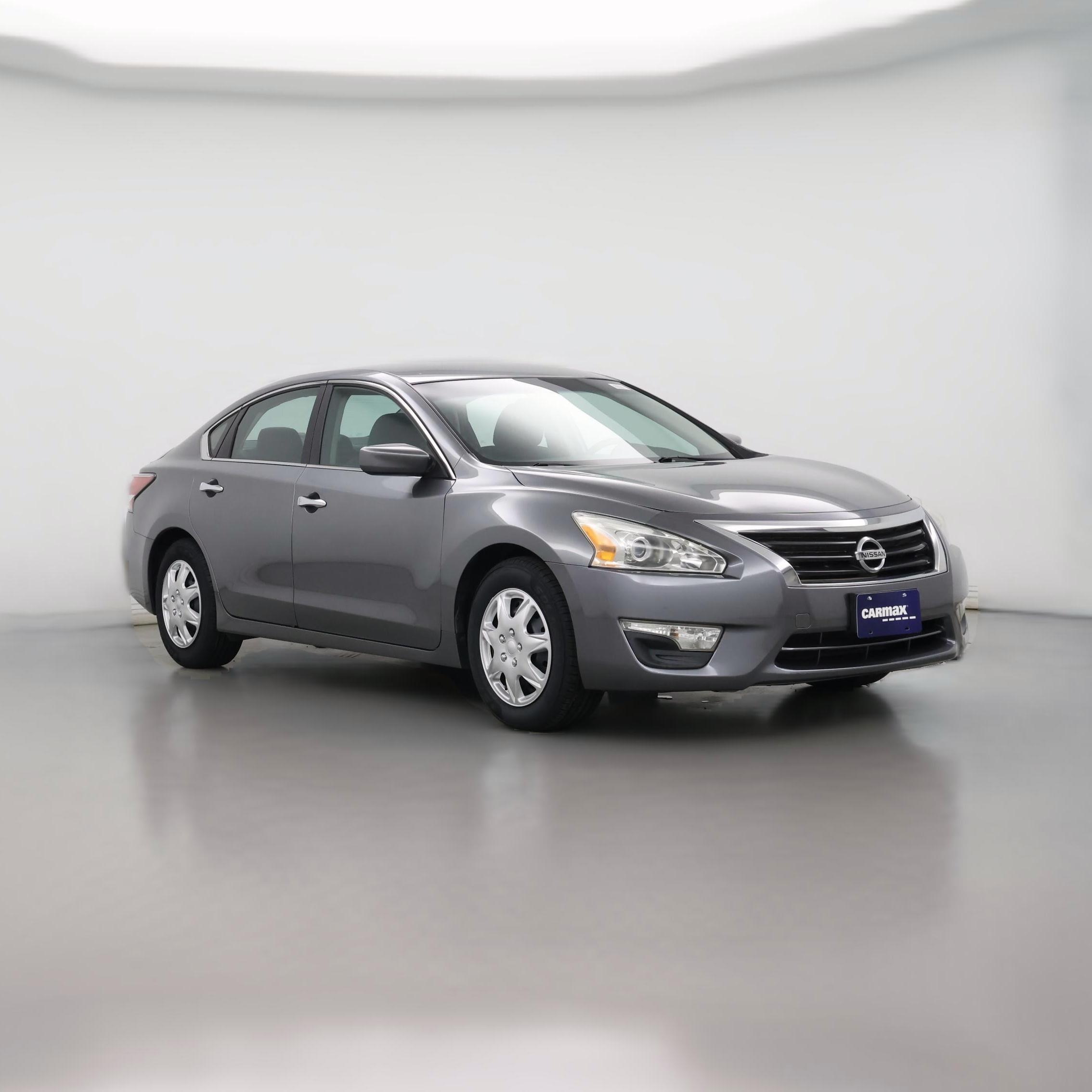 Thumbnail: 2015 Nissan Altima - 1