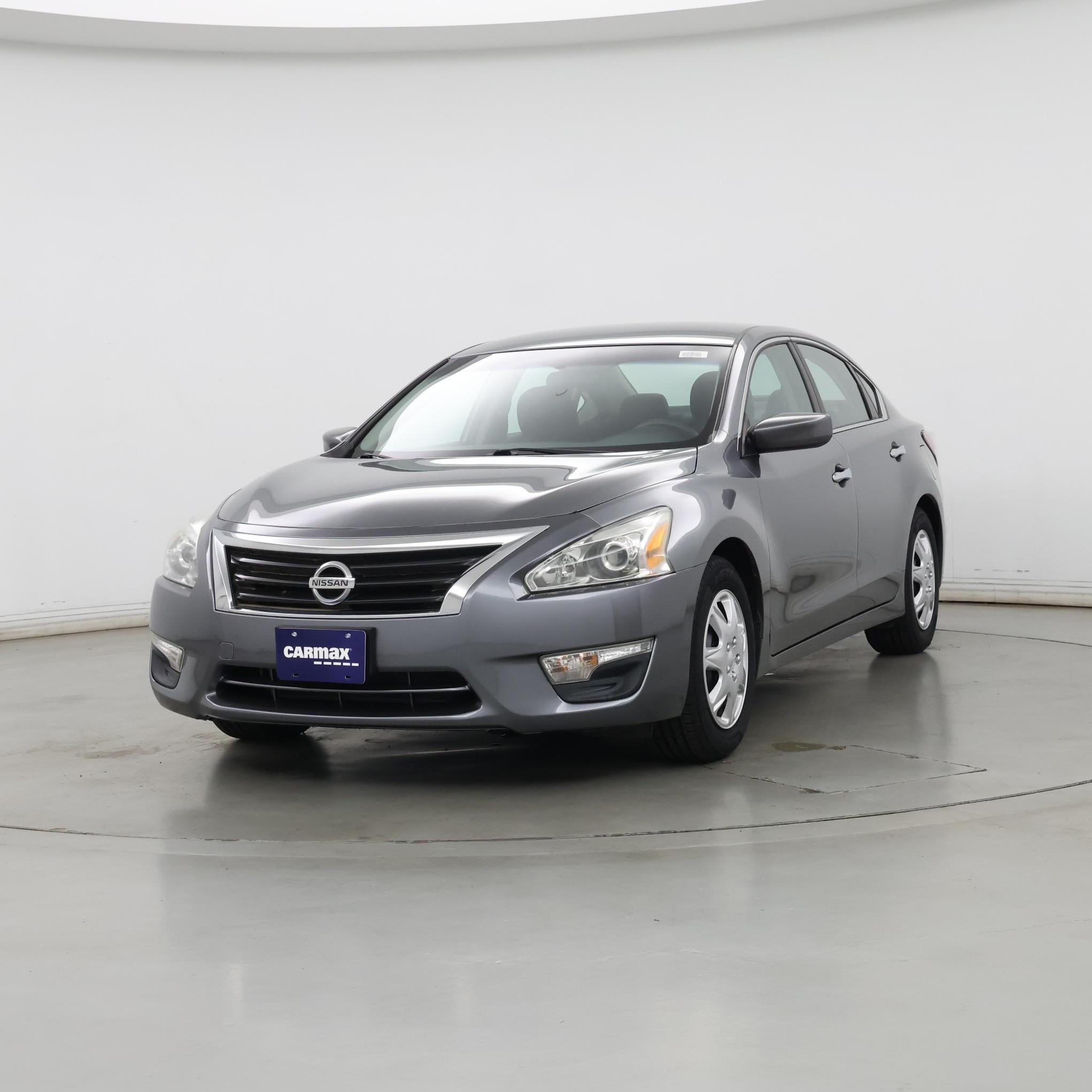 Thumbnail: 2015 Nissan Altima - 4