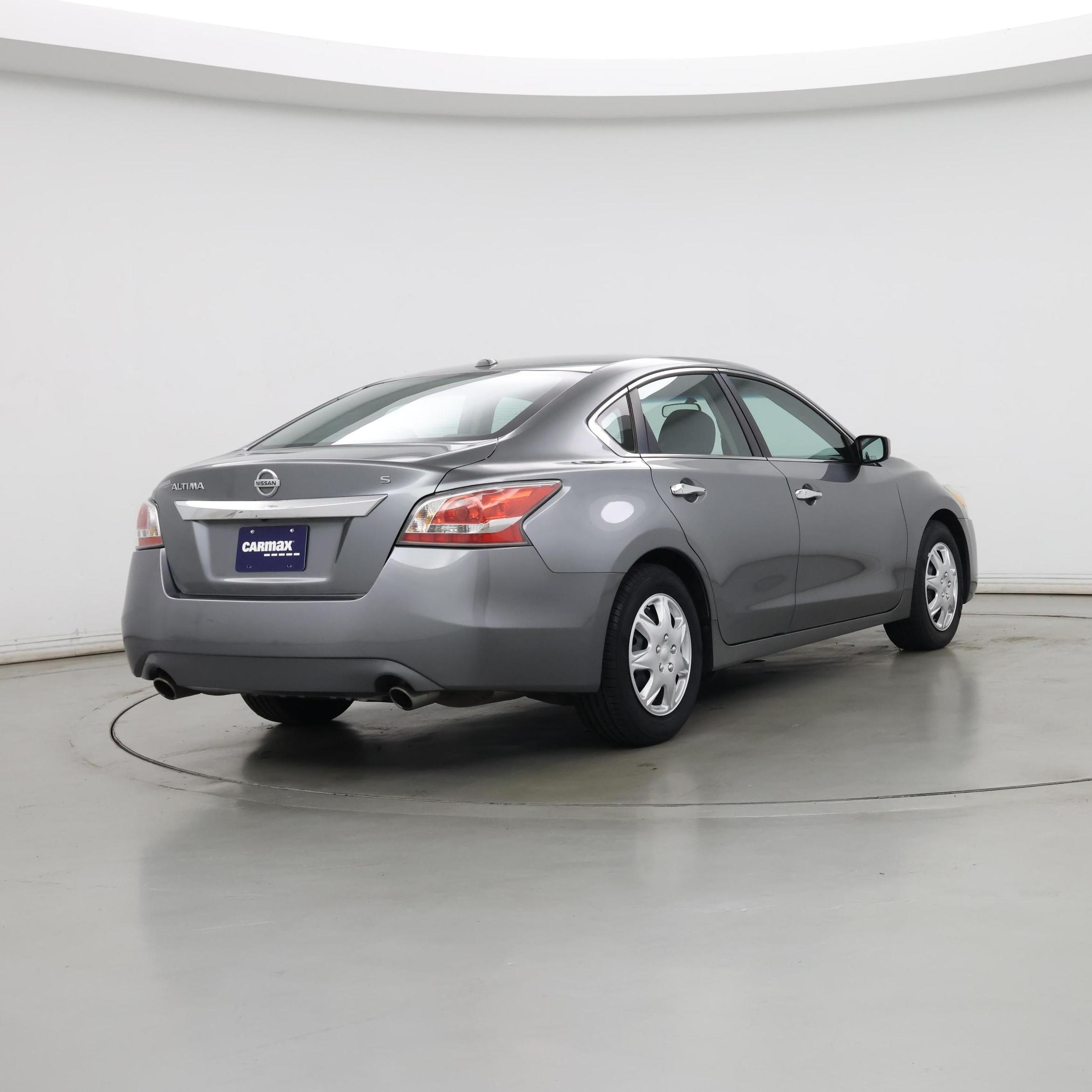 Thumbnail: 2015 Nissan Altima - 8