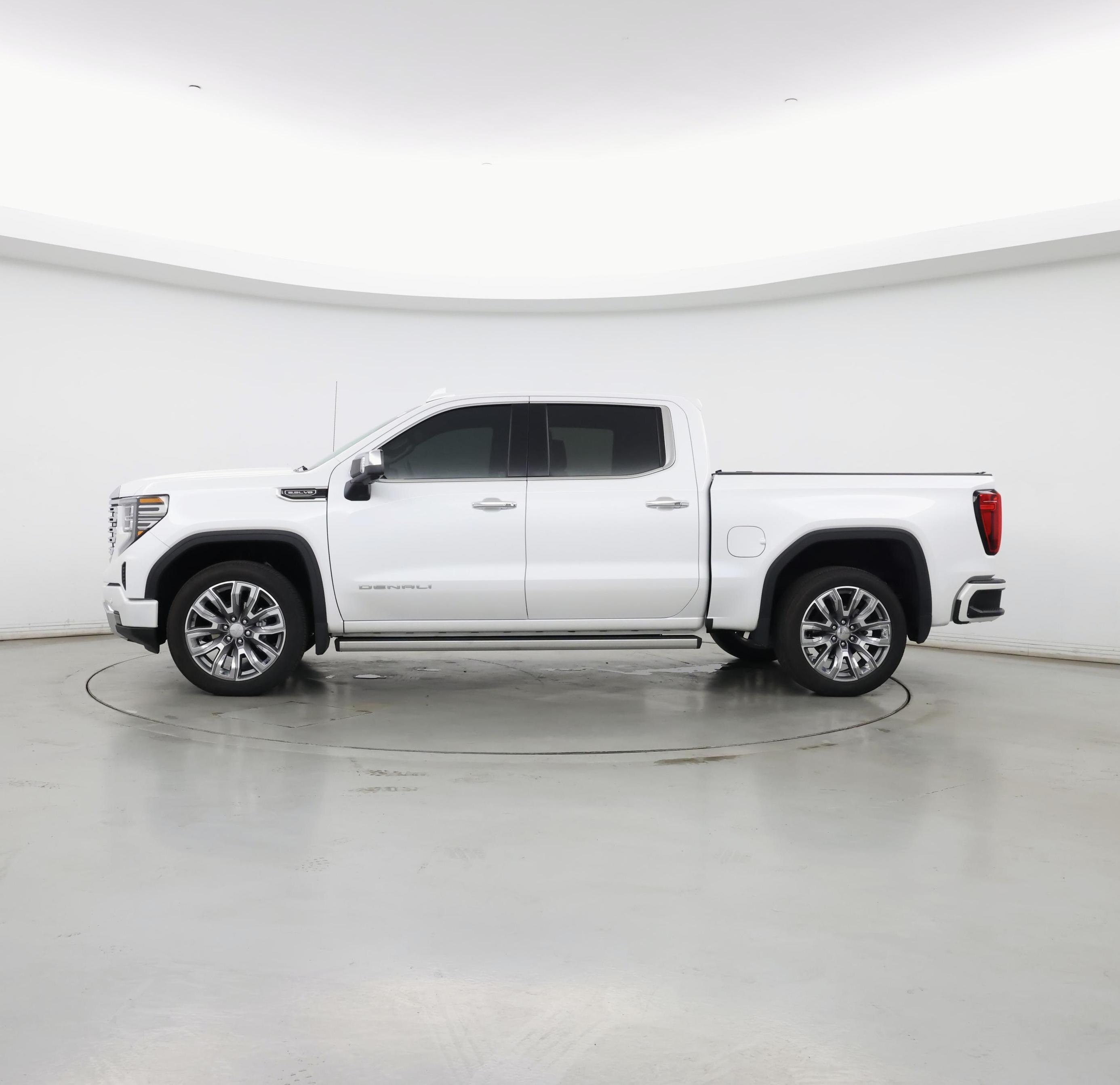 Thumbnail: 2023 GMC Sierra 1500 - 3
