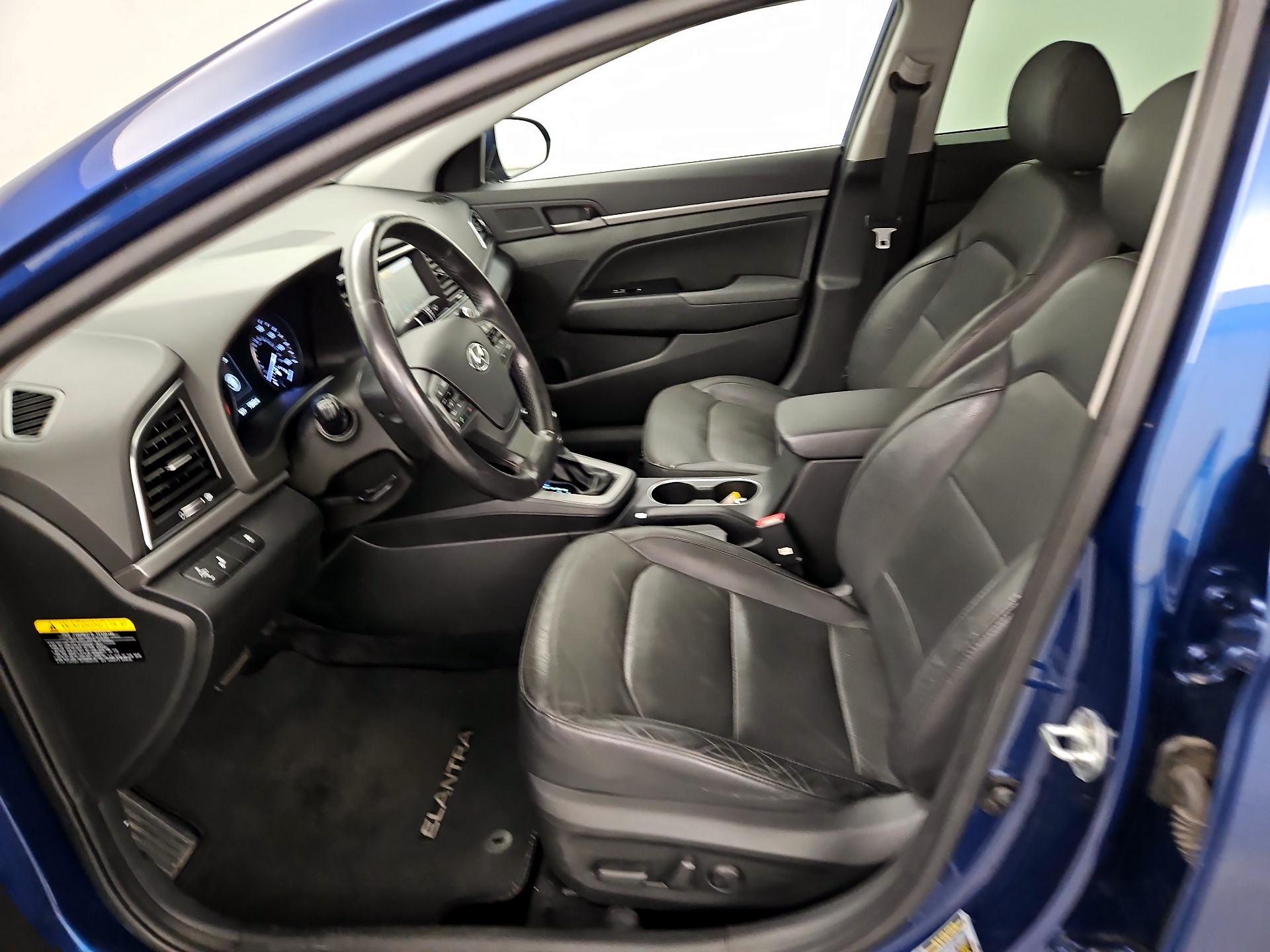 Thumbnail: 2017 Hyundai Elantra - 11