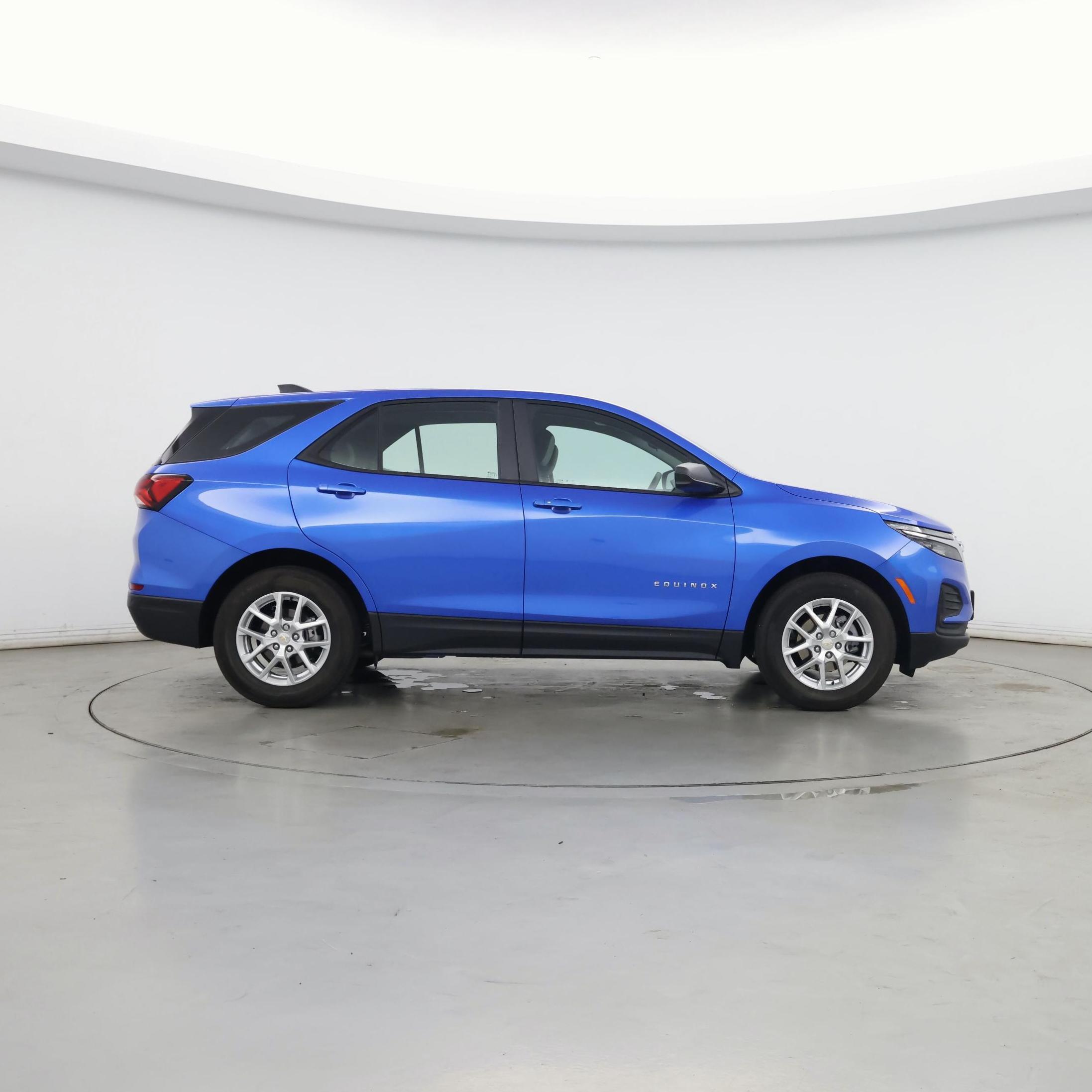 Thumbnail: 2024 Chevrolet Equinox - 7