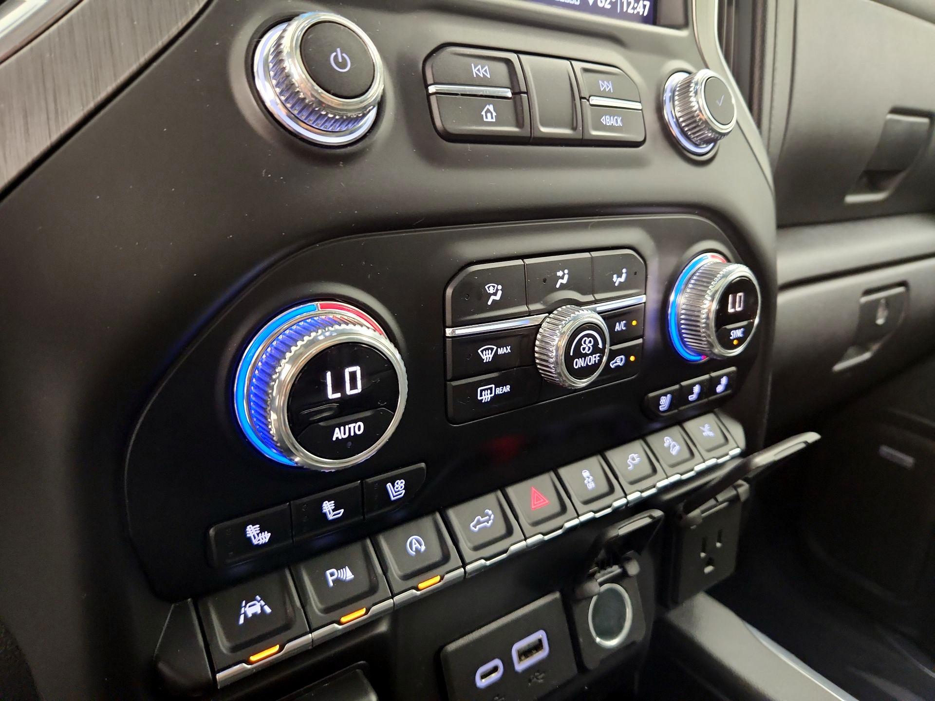 Thumbnail: 2020 GMC Sierra 1500 - 17