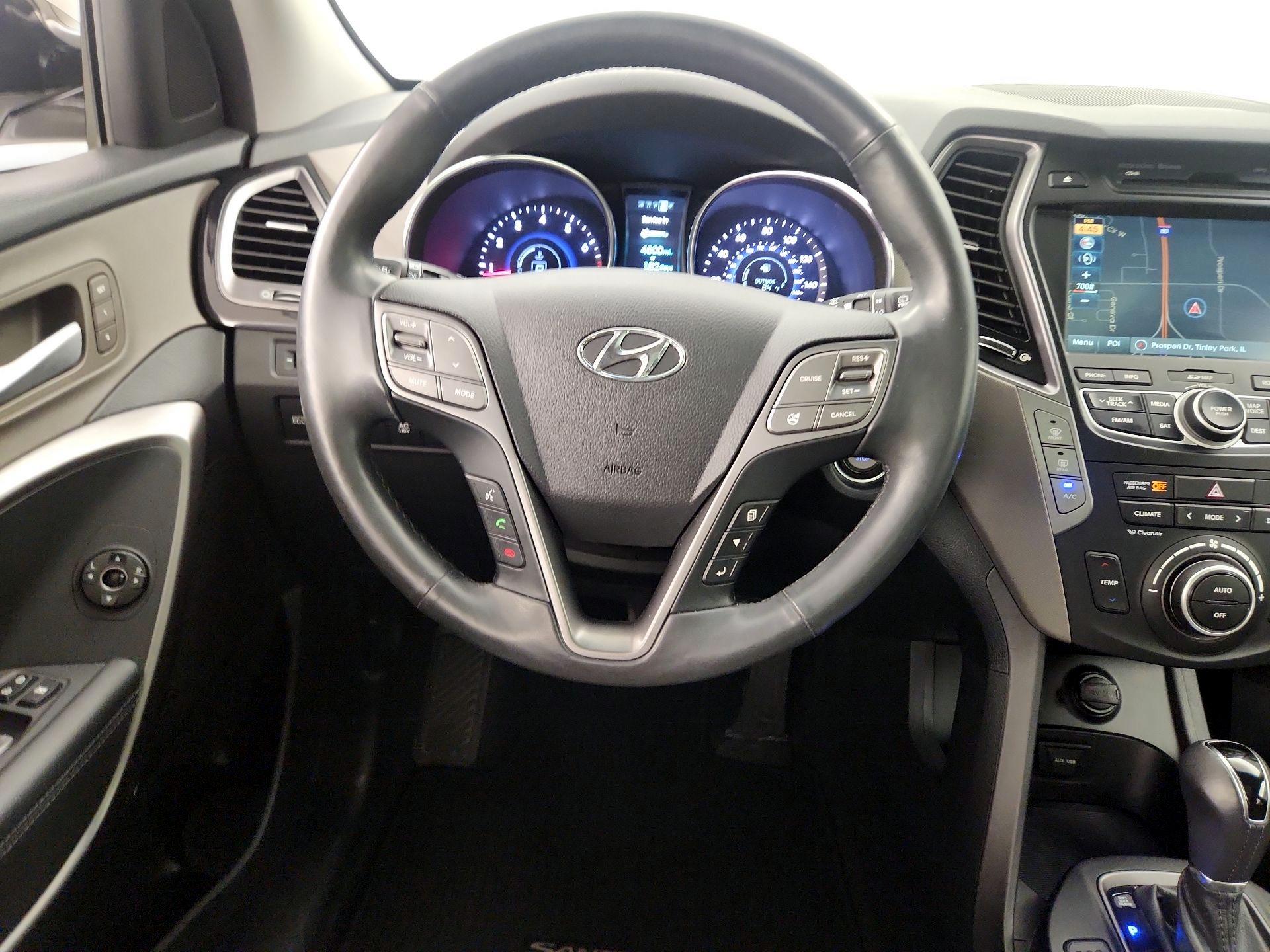 Thumbnail: 2015 Hyundai Santa Fe - 10