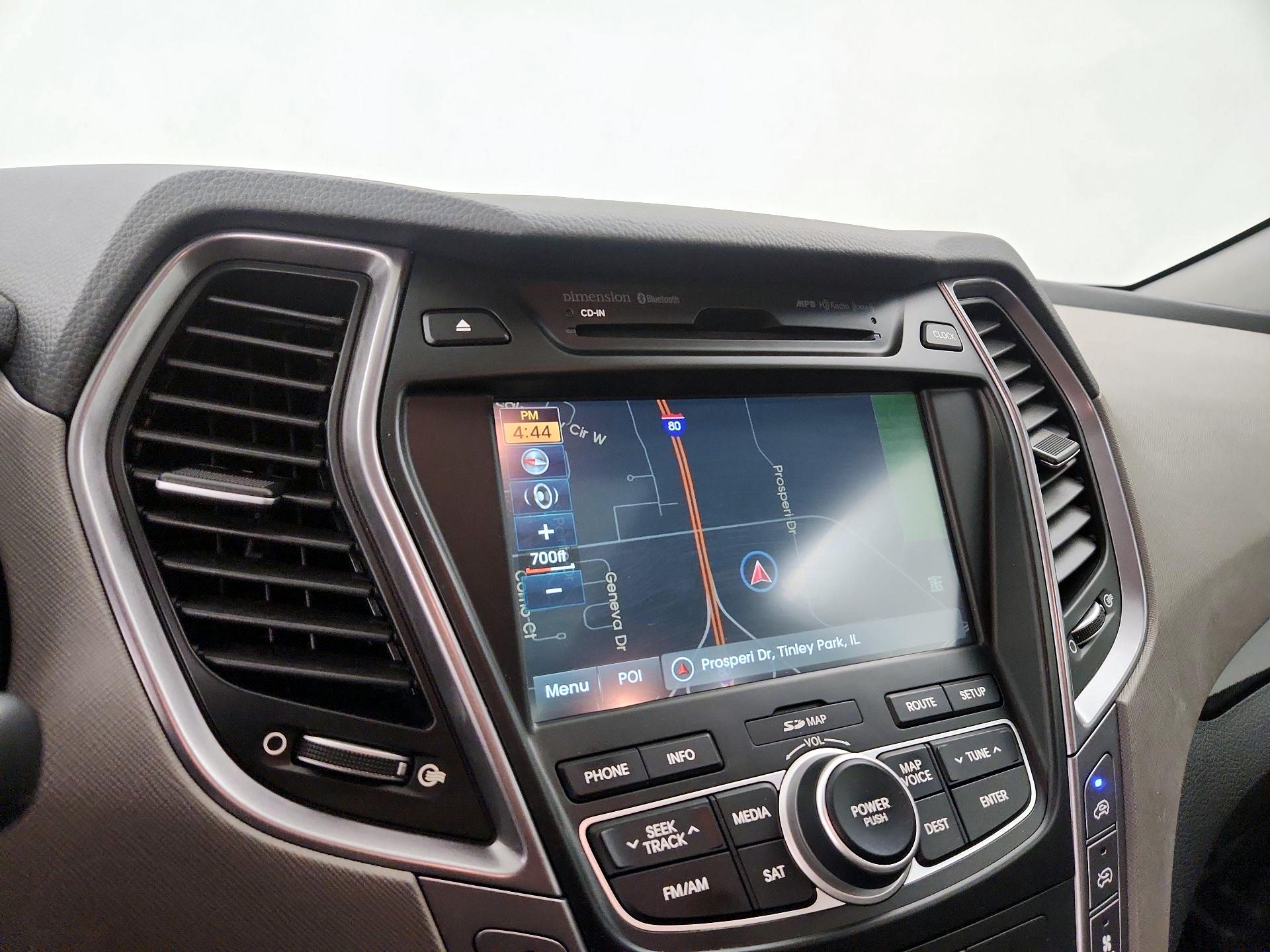 Thumbnail: 2015 Hyundai Santa Fe - 14