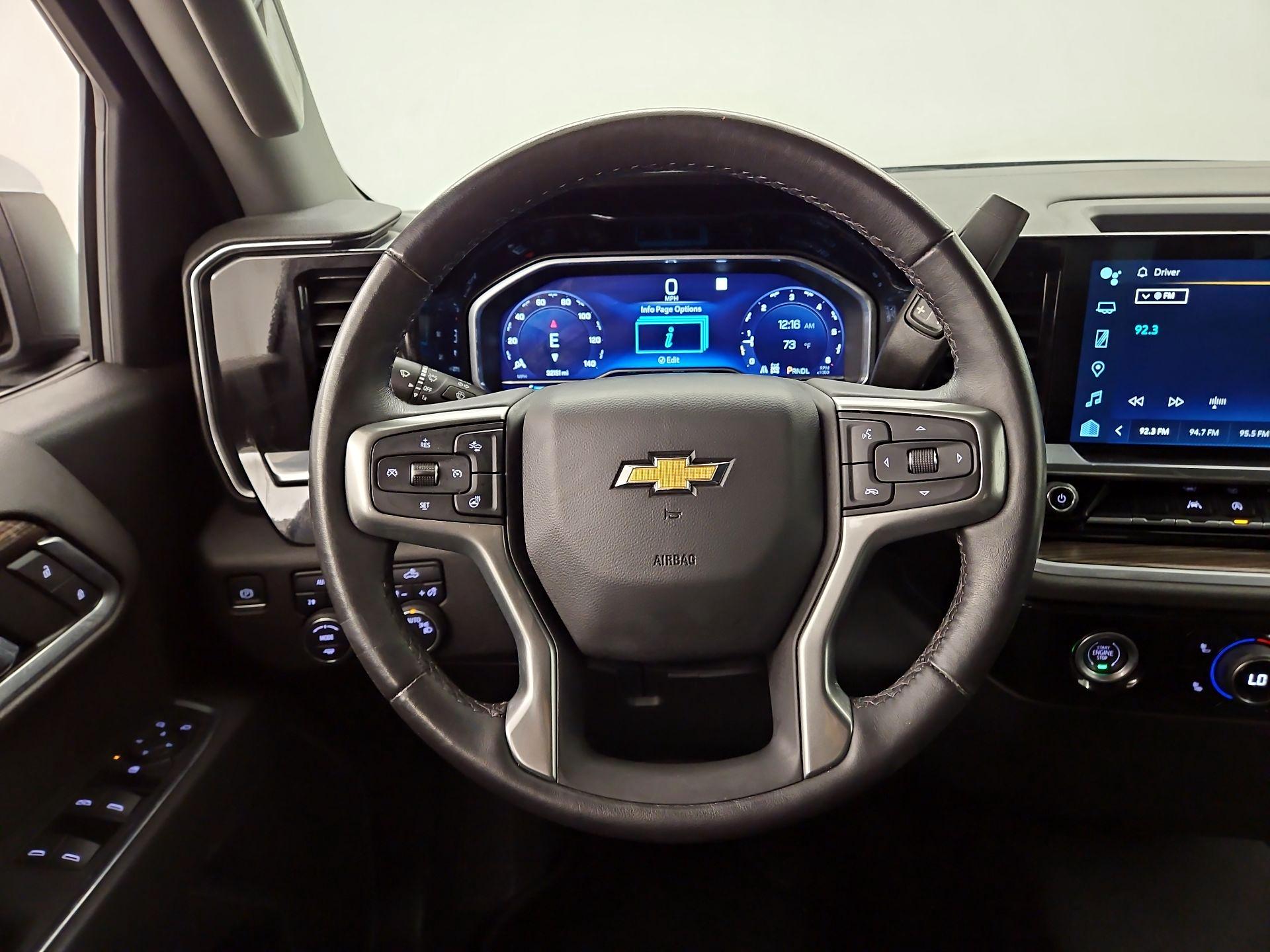 Thumbnail: 2022 Chevrolet Silverado 1500 - 10