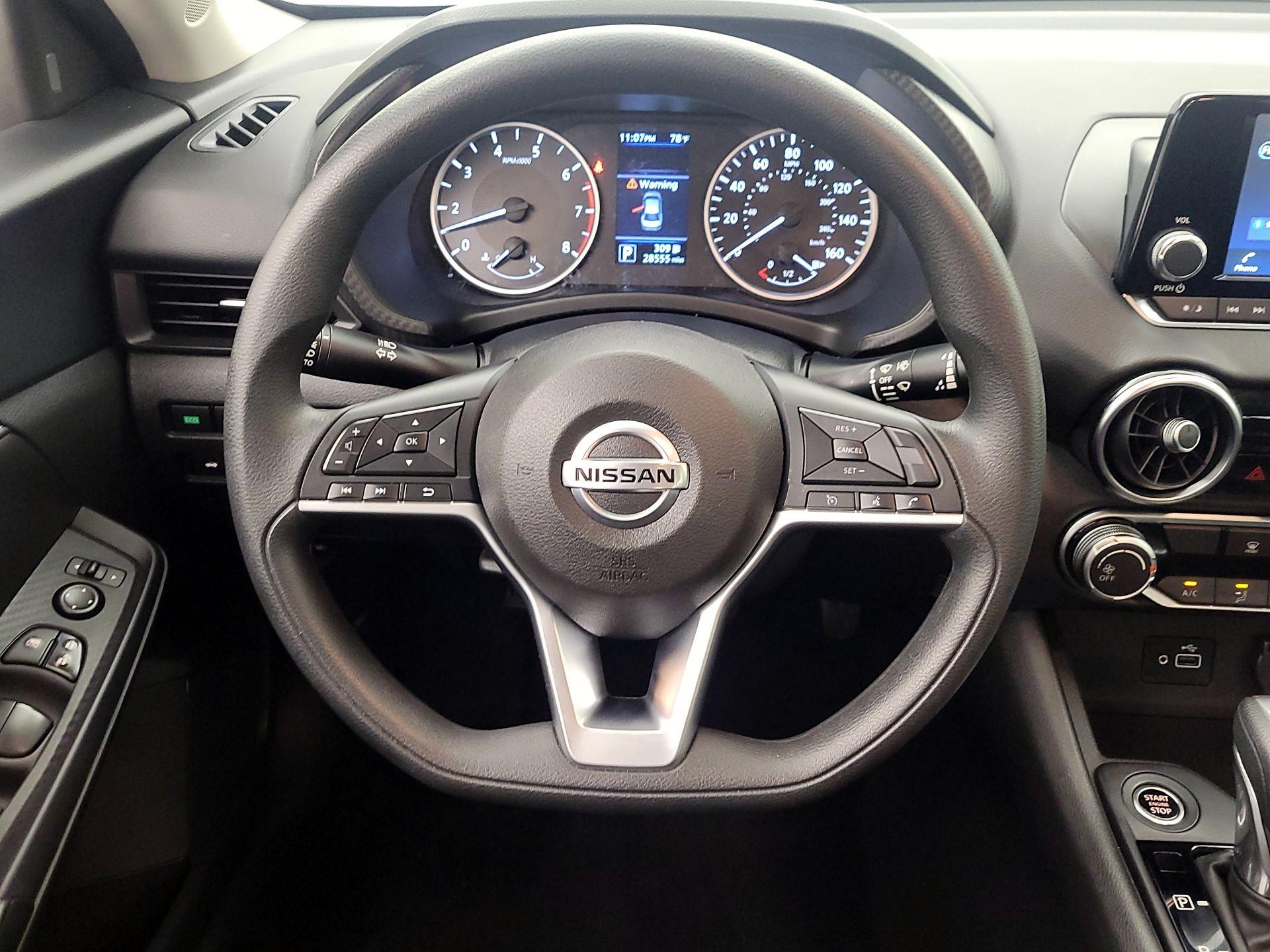 Thumbnail: 2023 Nissan Sentra - 10