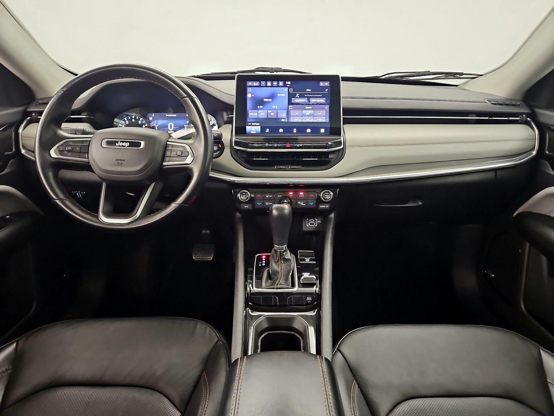 Thumbnail: 2022 Jeep Compass - 9