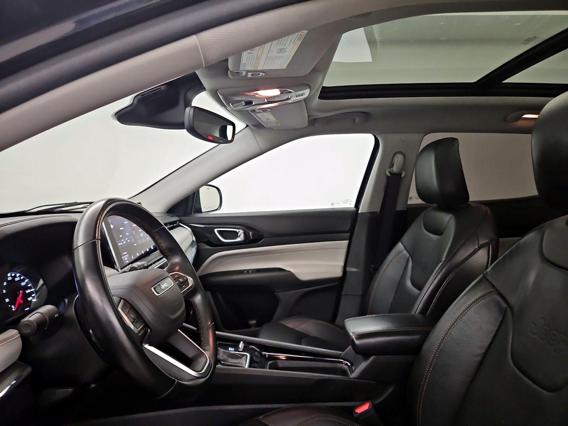 Thumbnail: 2022 Jeep Compass - 19