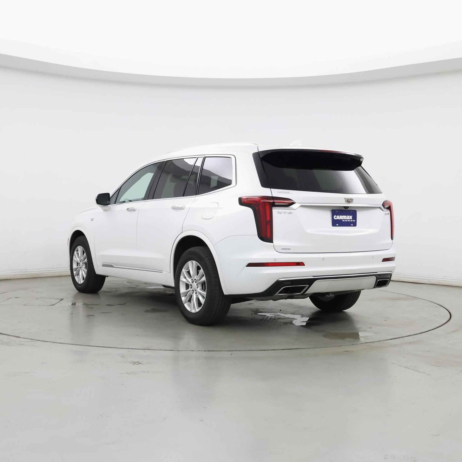 Thumbnail: 2023 Cadillac XT6 - 2
