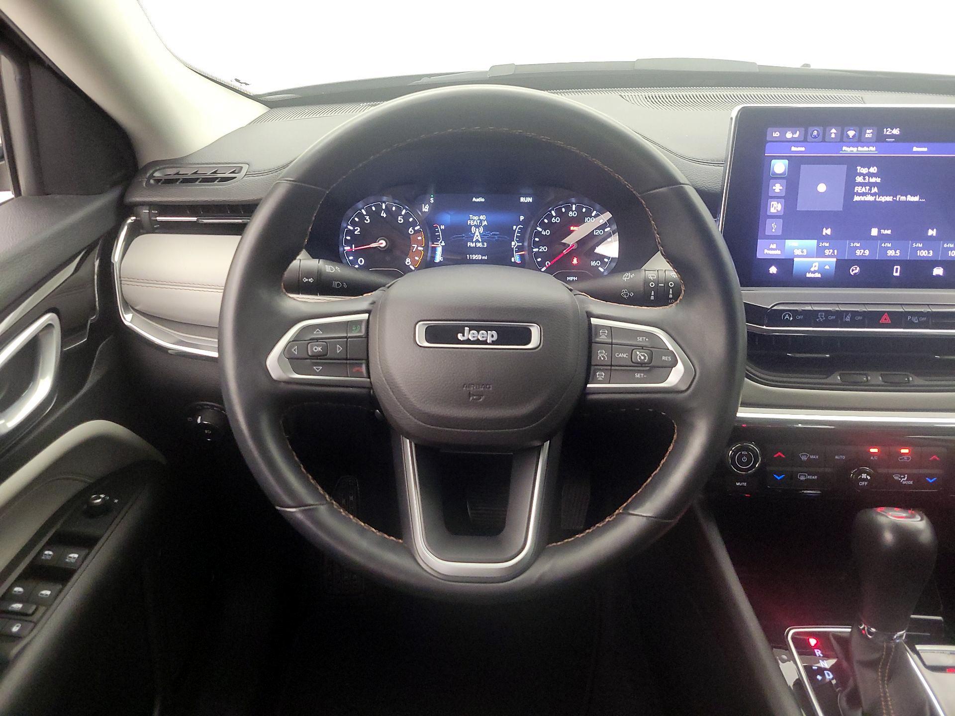 Thumbnail: 2022 Jeep Compass - 10