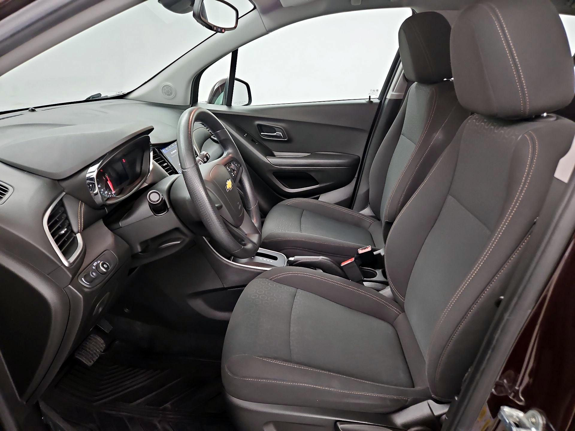 Thumbnail: 2020 Chevrolet Trax - 11