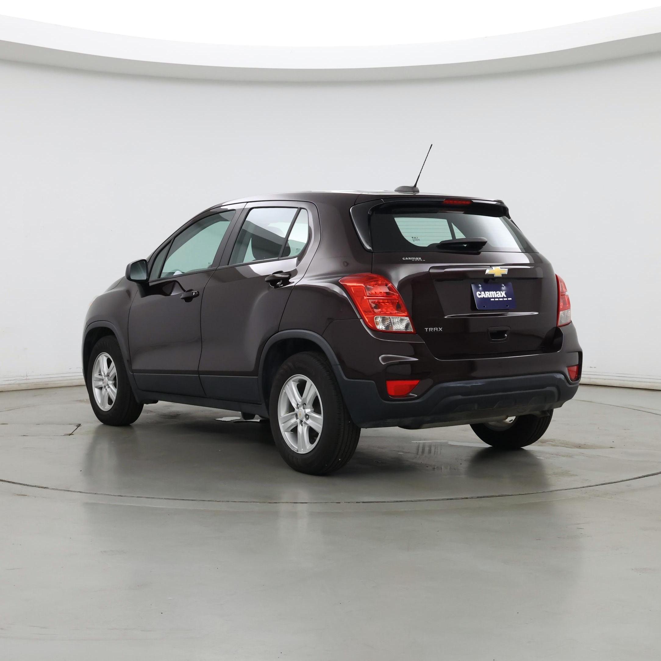 Thumbnail: 2020 Chevrolet Trax - 2
