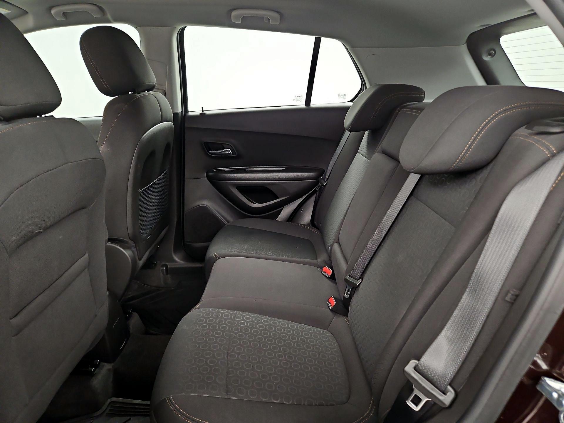 Thumbnail: 2020 Chevrolet Trax - 19
