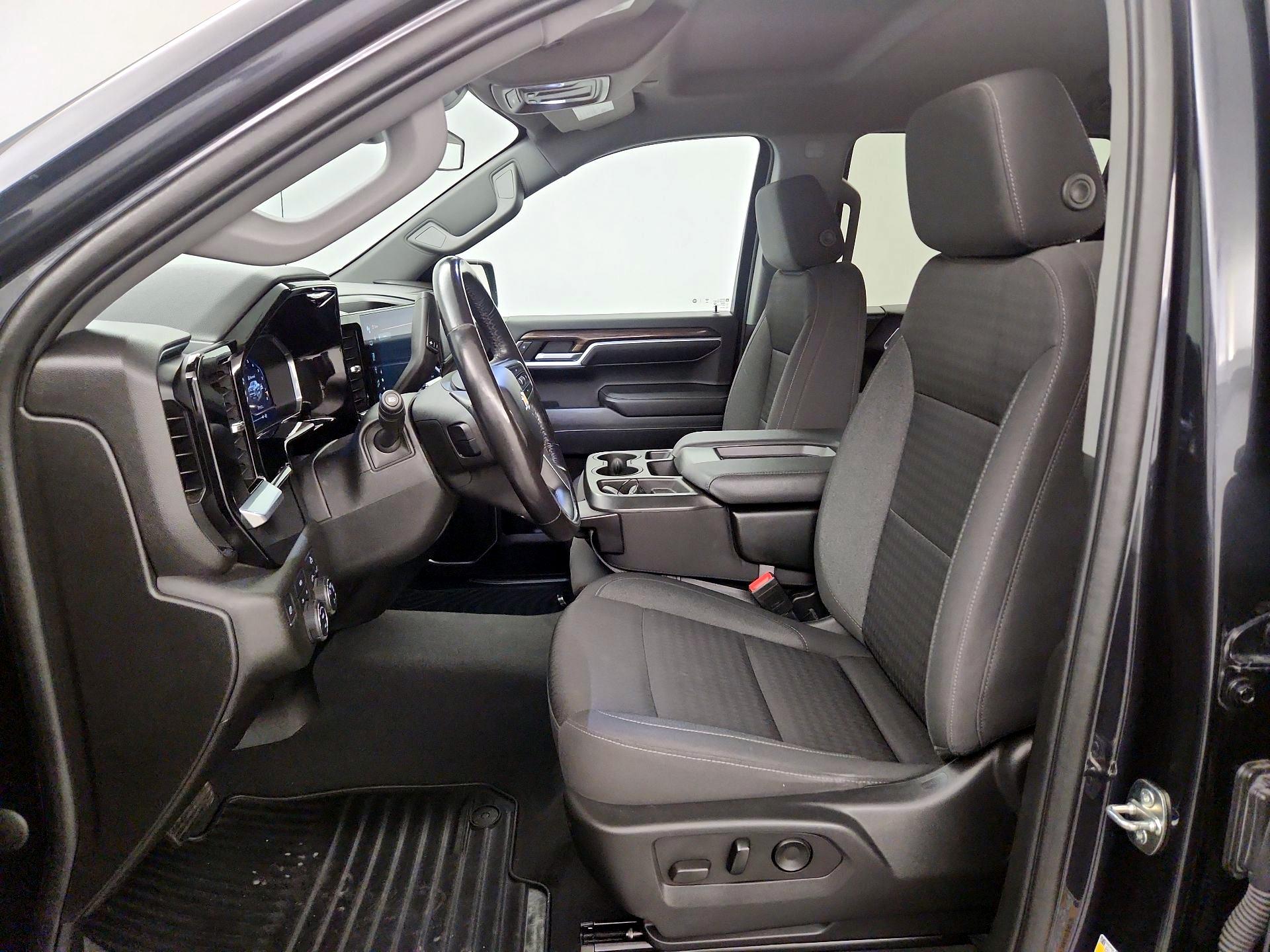 Thumbnail: 2022 Chevrolet Silverado 1500 - 11