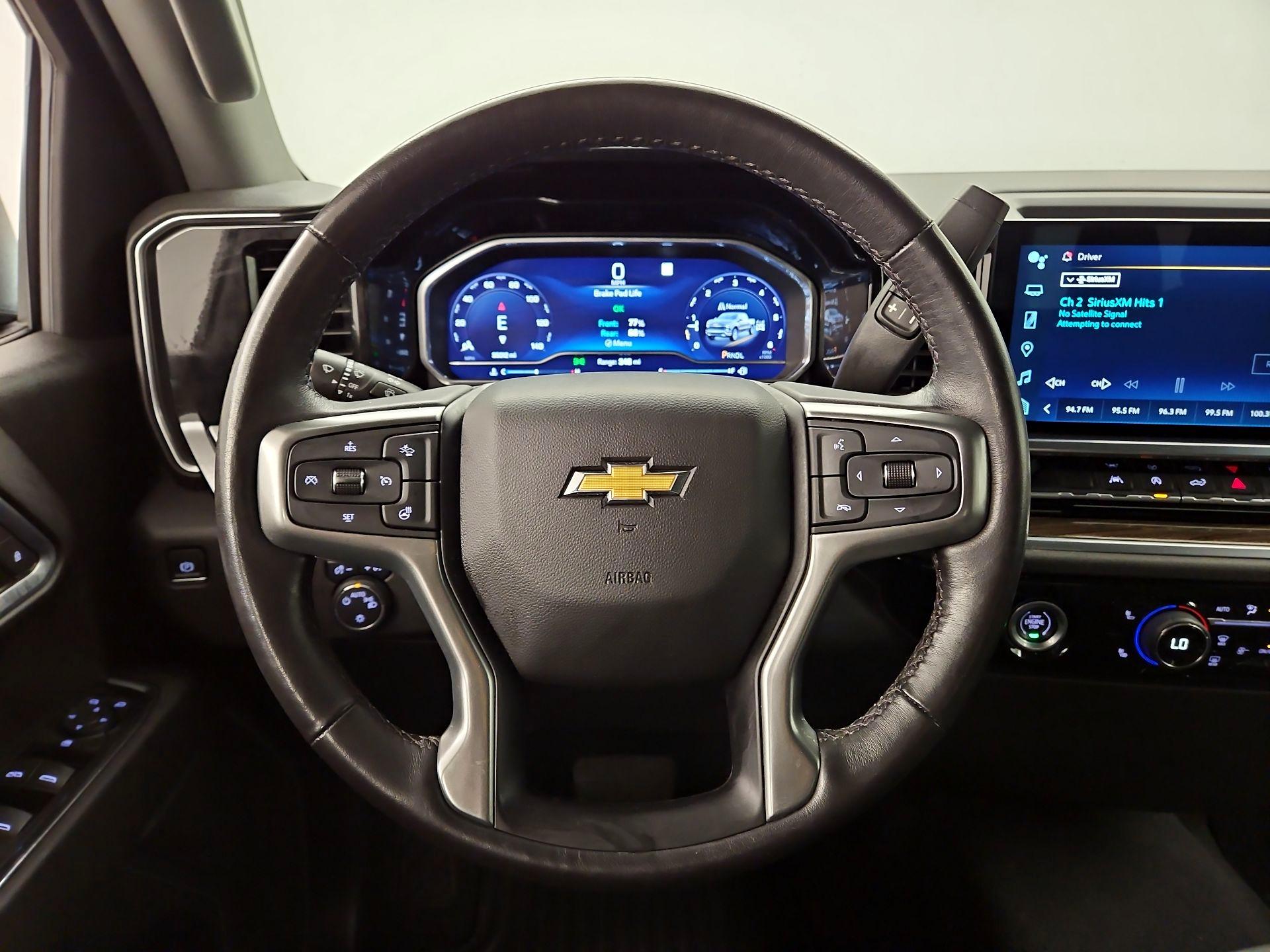 Thumbnail: 2022 Chevrolet Silverado 1500 - 10