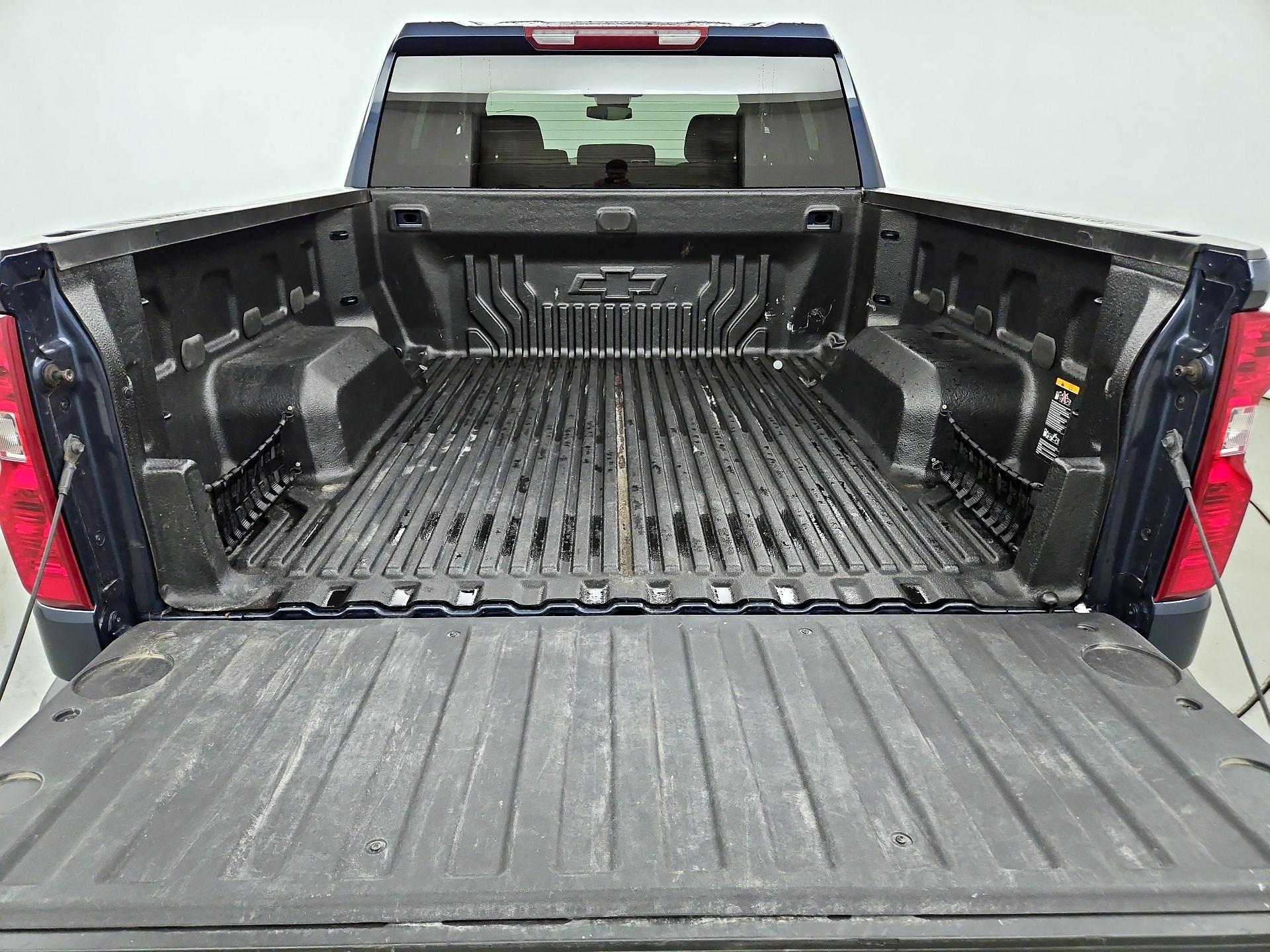 Thumbnail: 2022 Chevrolet Silverado 1500 - 20