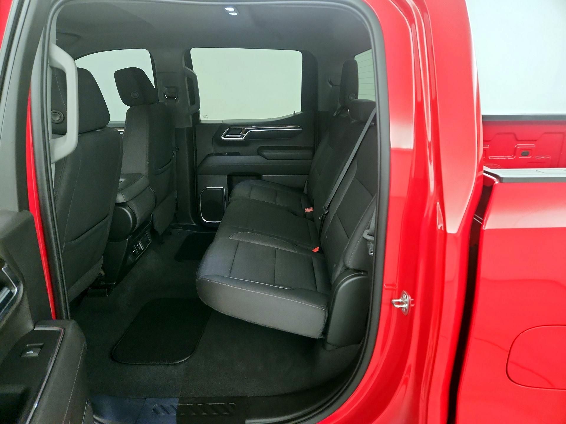 Thumbnail: 2022 Chevrolet Silverado 1500 - 19