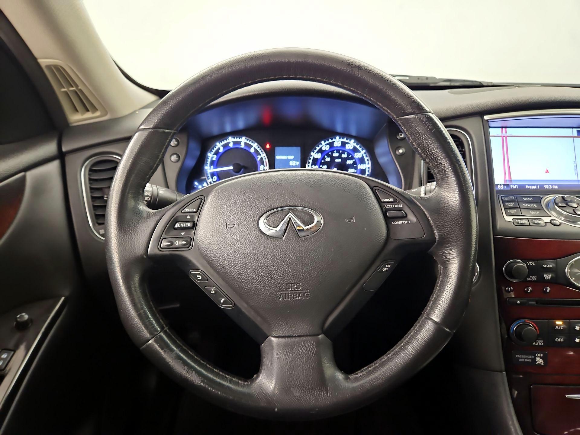 Thumbnail: 2017 INFINITI QX50 - 10