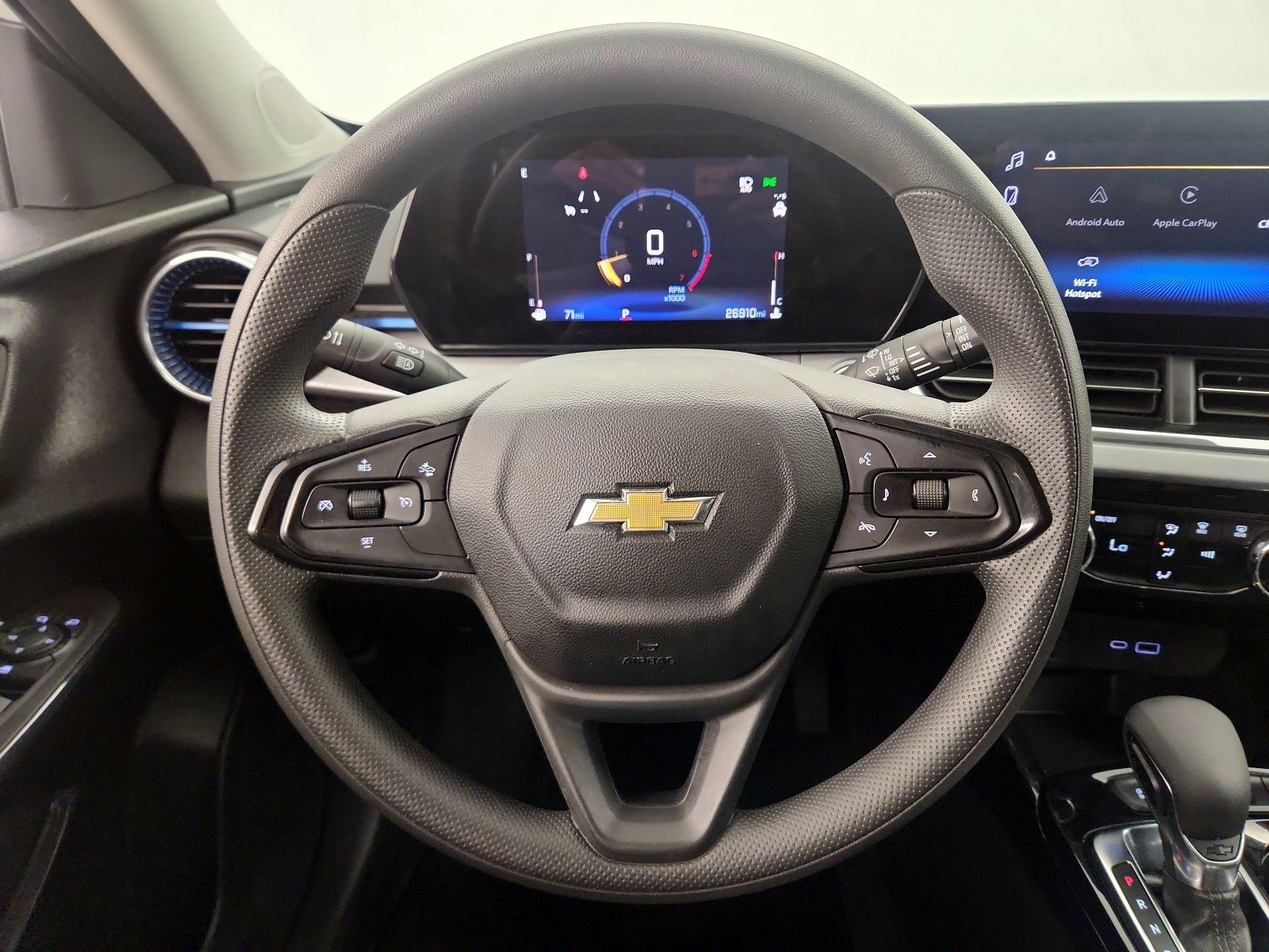 Thumbnail: 2025 Chevrolet Trax - 10