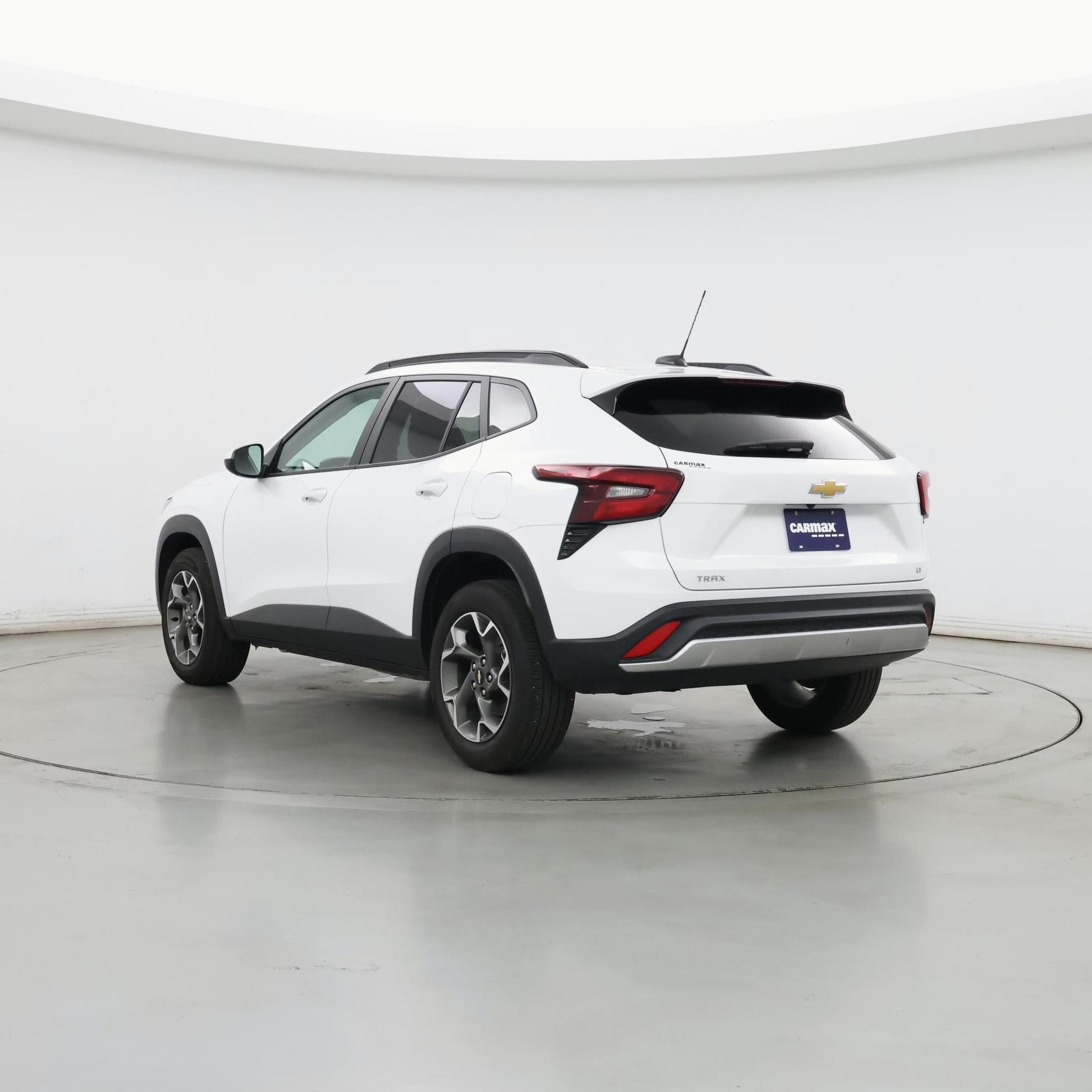 Thumbnail: 2025 Chevrolet Trax - 2