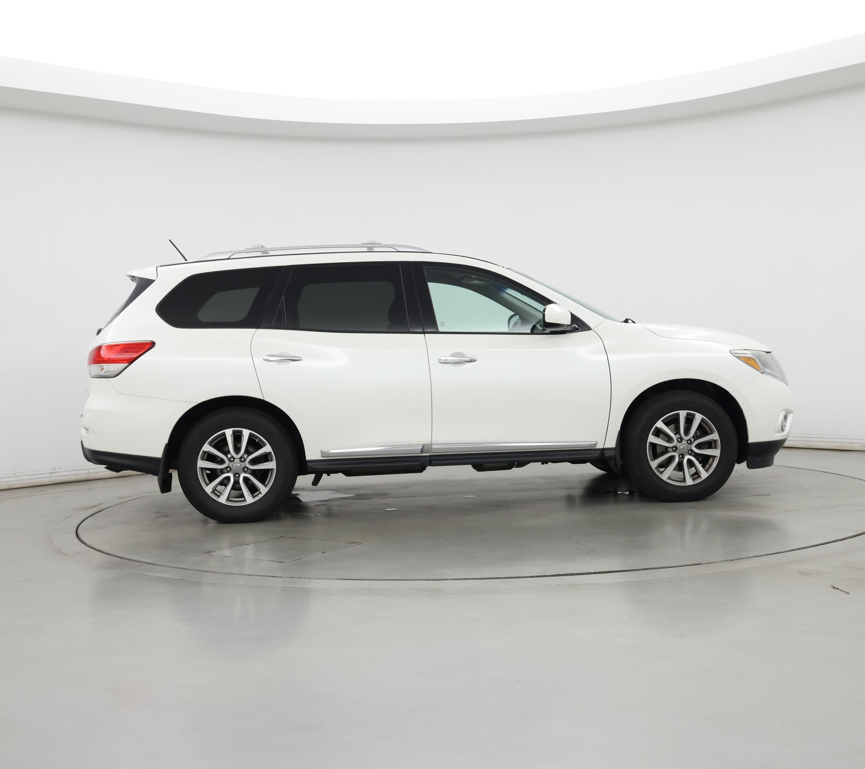 Thumbnail: 2015 Nissan Pathfinder - 7